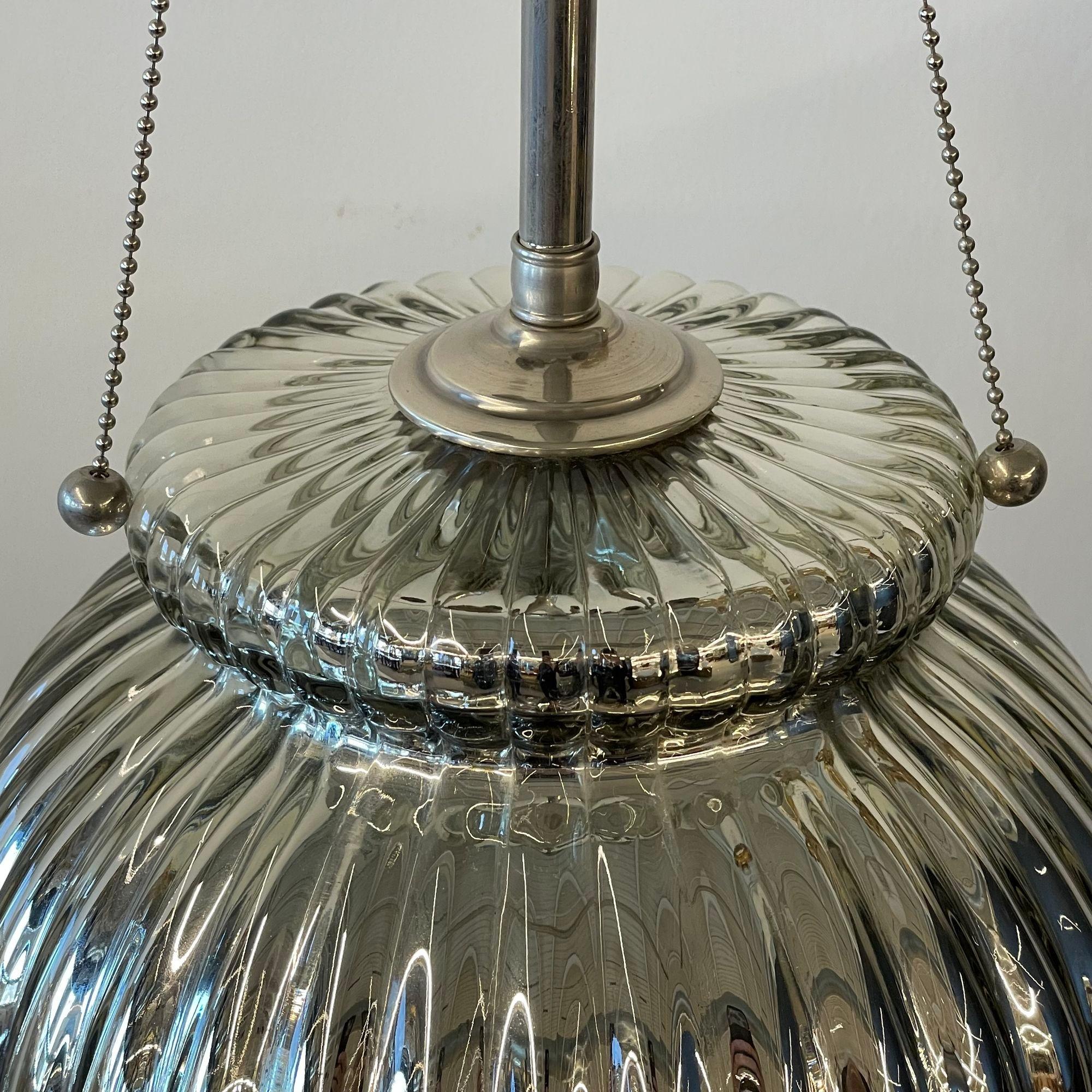 Pair of Mid-Century Modern Silver Table Lamps, Mercury Glass, Brass, Urn-Shaped For Sale 1