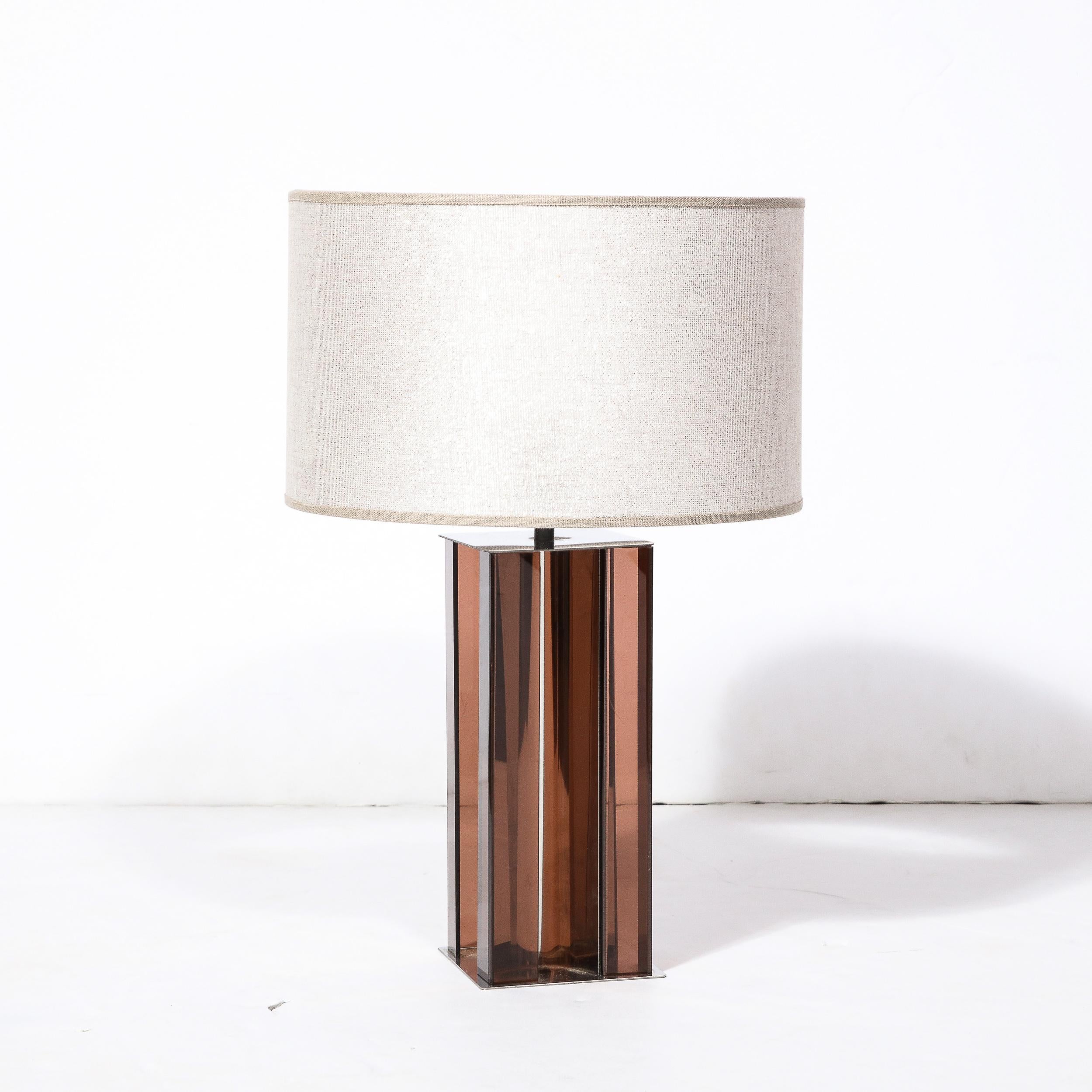 Pair of Mid-Century Modern Smoked Amethyst Lucite & Polished Chrome Table Lamps In Excellent Condition For Sale In New York, NY