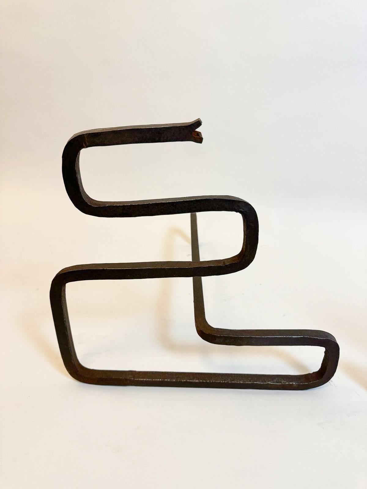 Pair of Mid-Century Modern Snake Firedogs, Wrought Iron, Italy In Good Condition For Sale In Brussels, BE