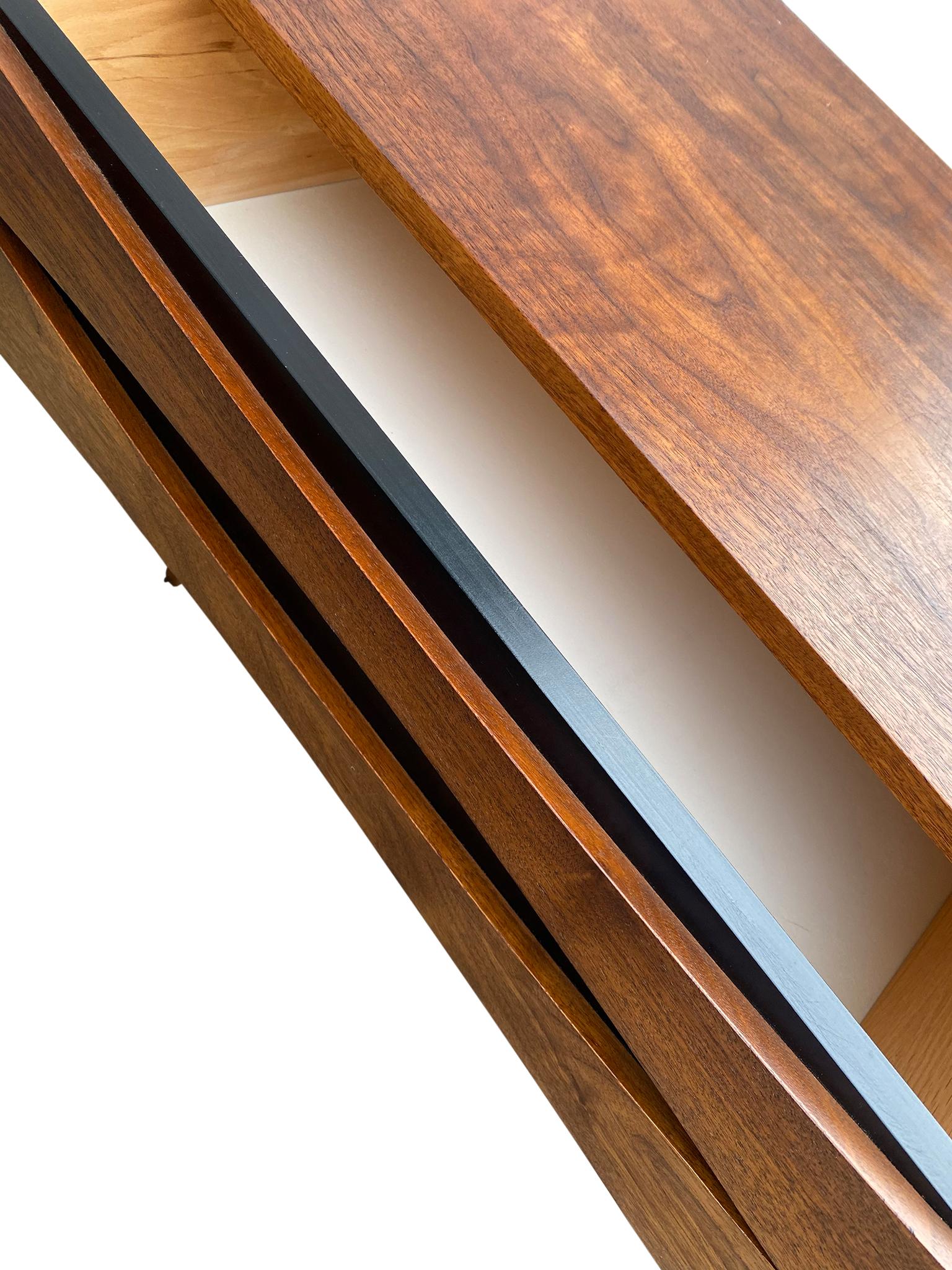 Pair of Mid-Century Modern Solid Walnut Nightstands Style of Arne Vodder 3
