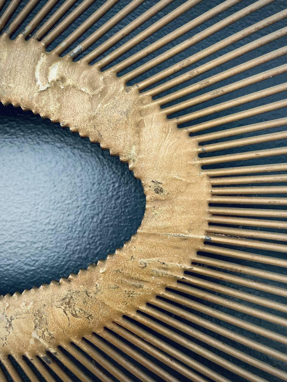 Paire de sculptures murales Mid-Century Modern Spray Sunburst en vente 2