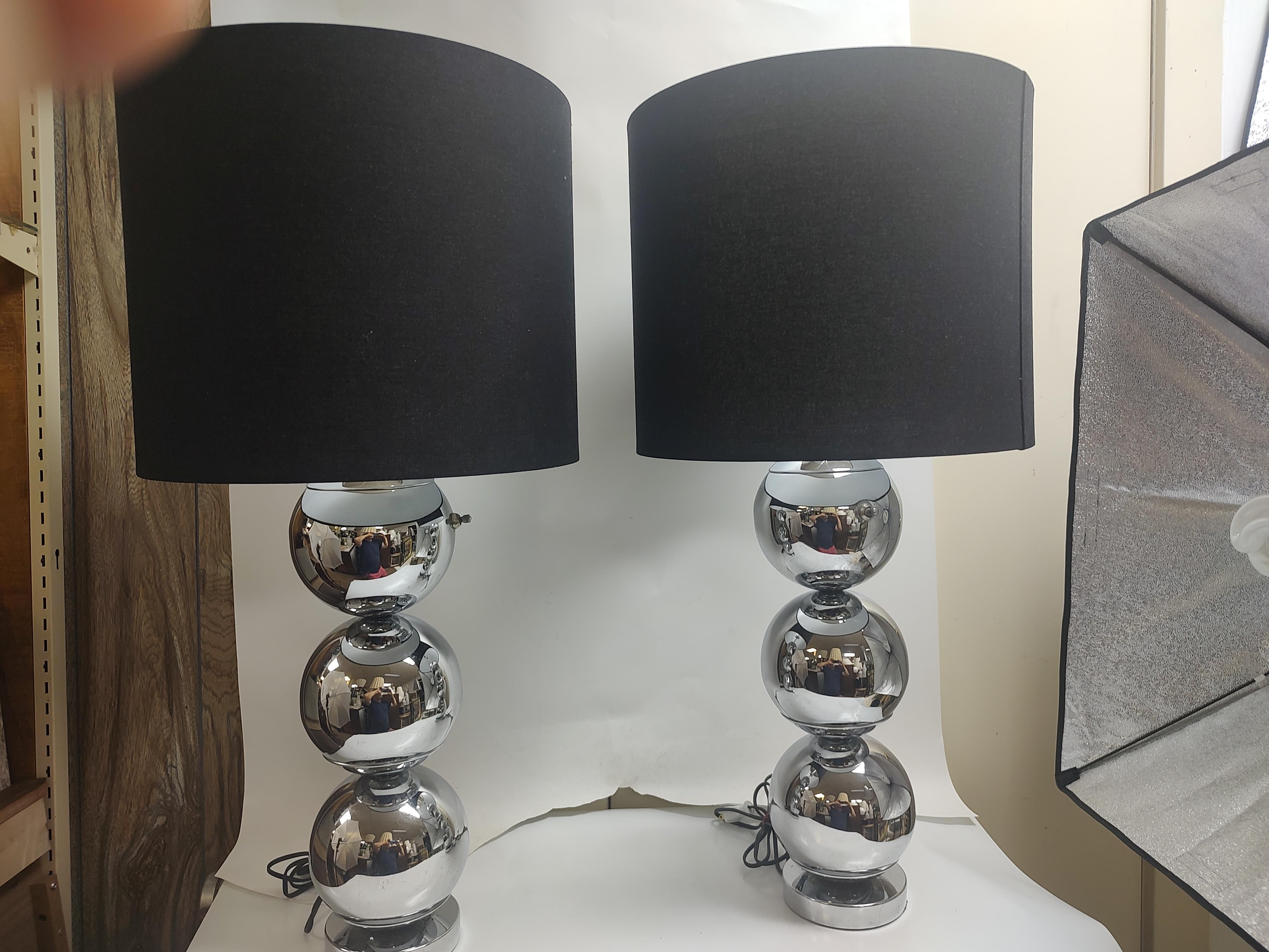 Steel Pair of Mid-Century Modern Stacked Ball Table Lamps with New RH Shades For Sale