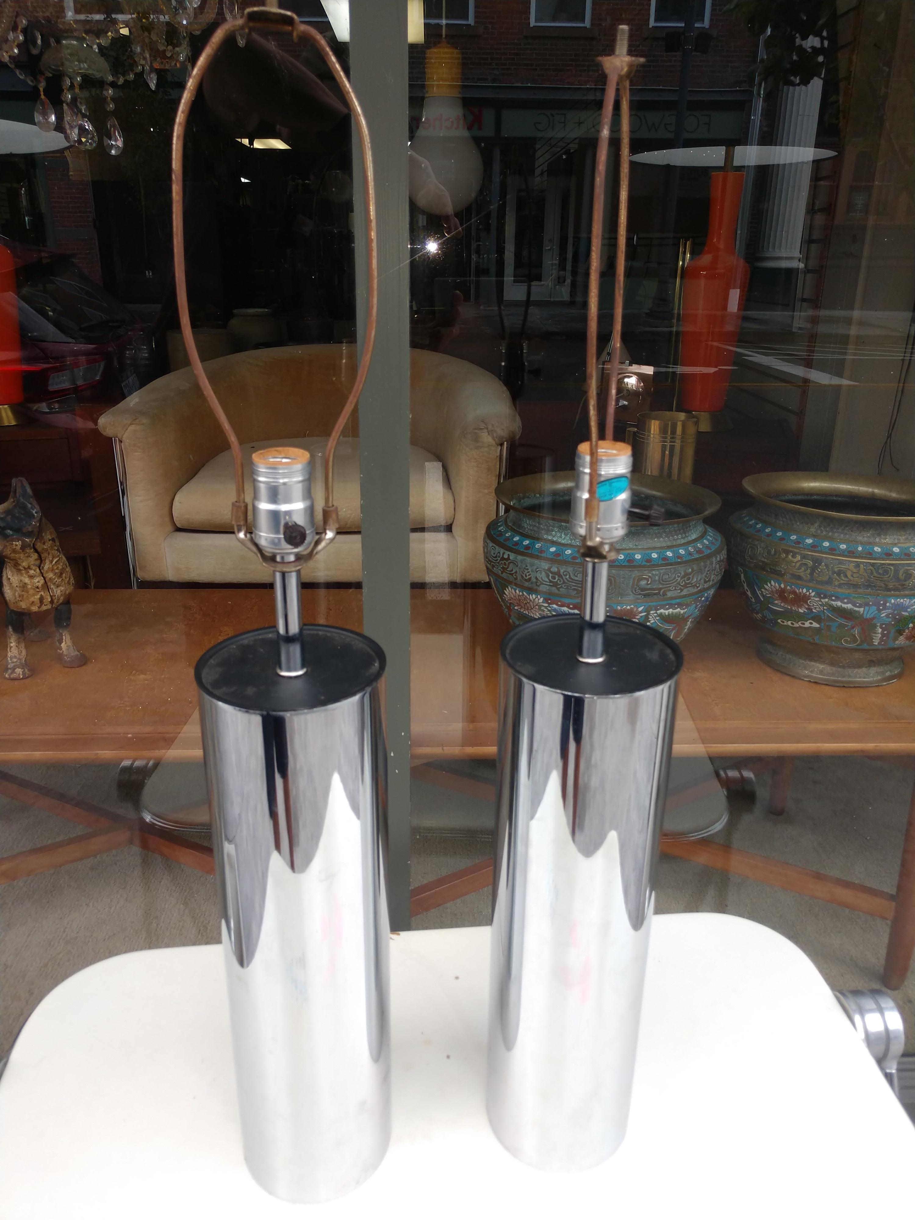 Polished Pair of Mid Century Modern Stainless Table Lamps Robert Sonneman for Kovacs
