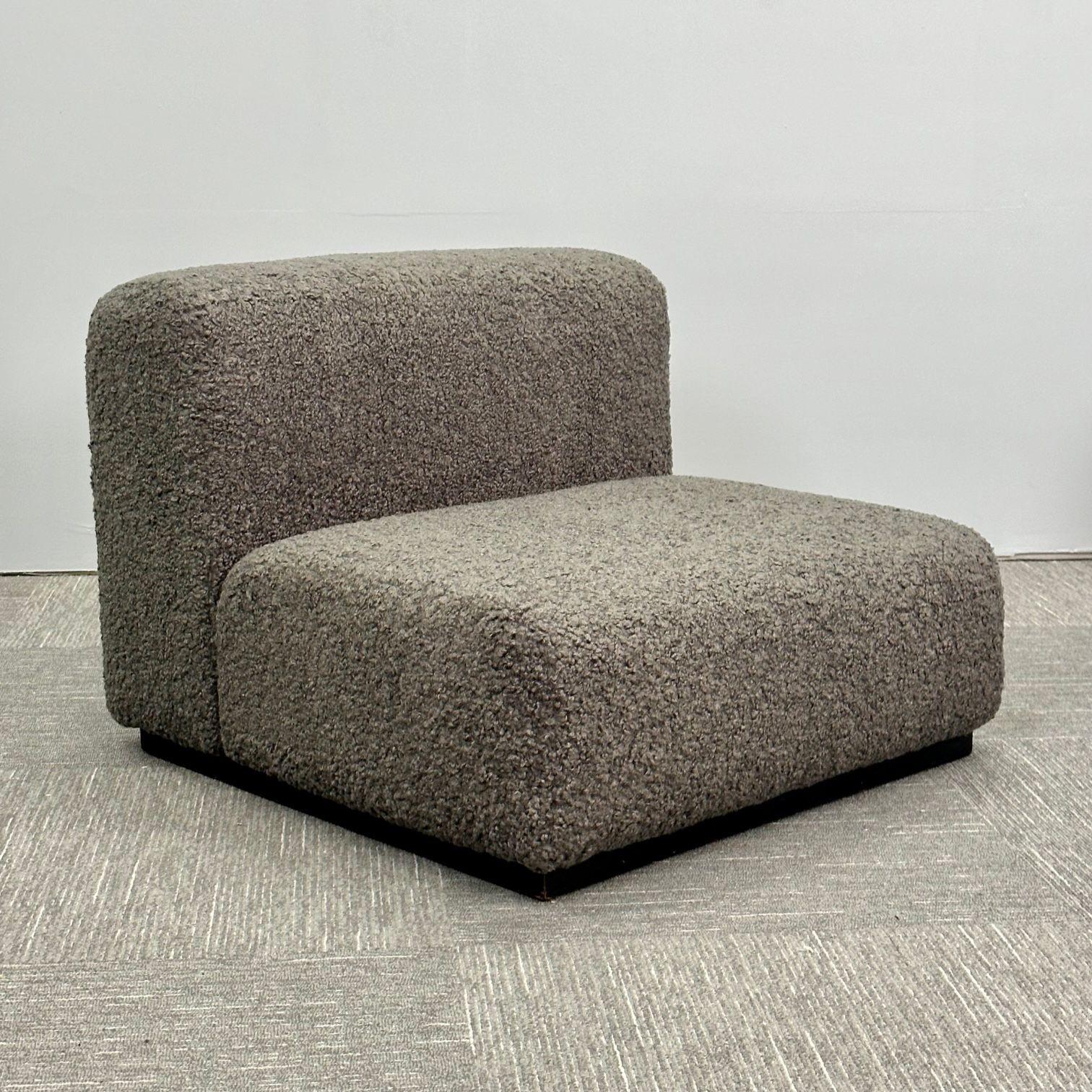 Pair of Mid-Century Modern Stendig Lounge / Slipper Chairs, Gray Bouclé In Good Condition For Sale In Stamford, CT