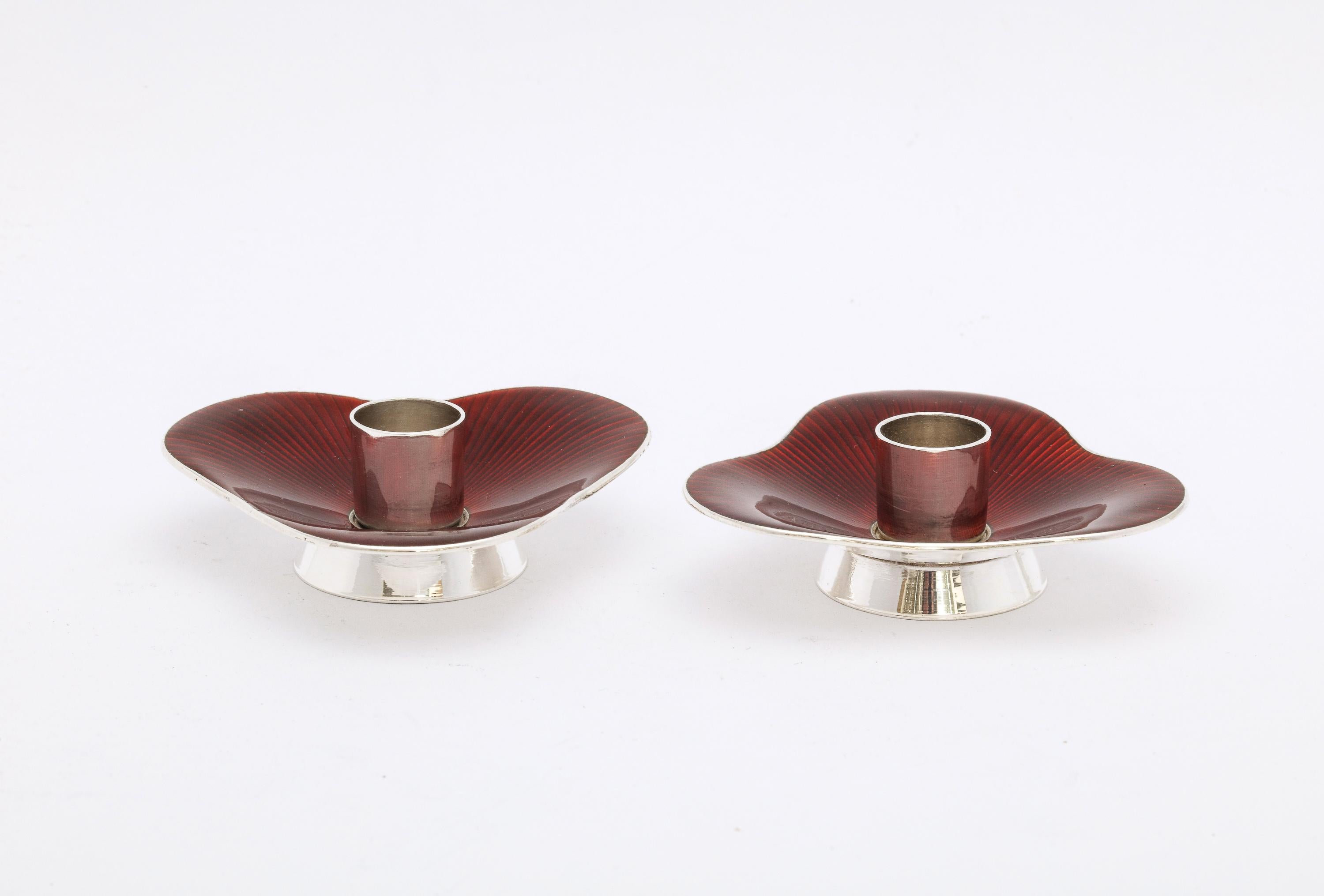Mid-20th Century Pair of Mid-Century Modern Sterling Silver and Bright Red Enamel Candlesticks For Sale