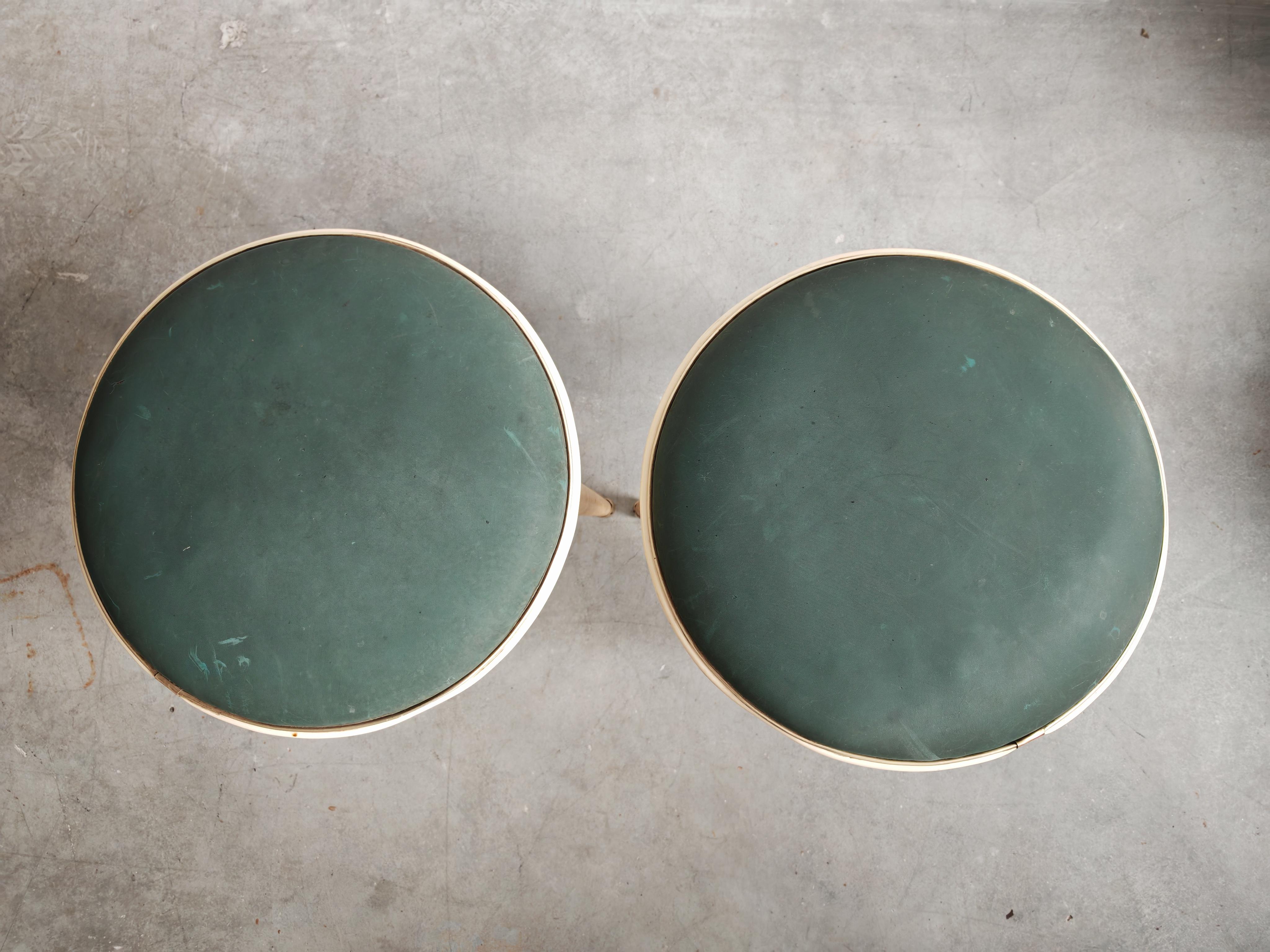 Paar moderne Hocker aus der Mitte des Jahrhunderts von Umberto Mascagni, Italien 1950er Jahre (Mitte des 20. Jahrhunderts) im Angebot