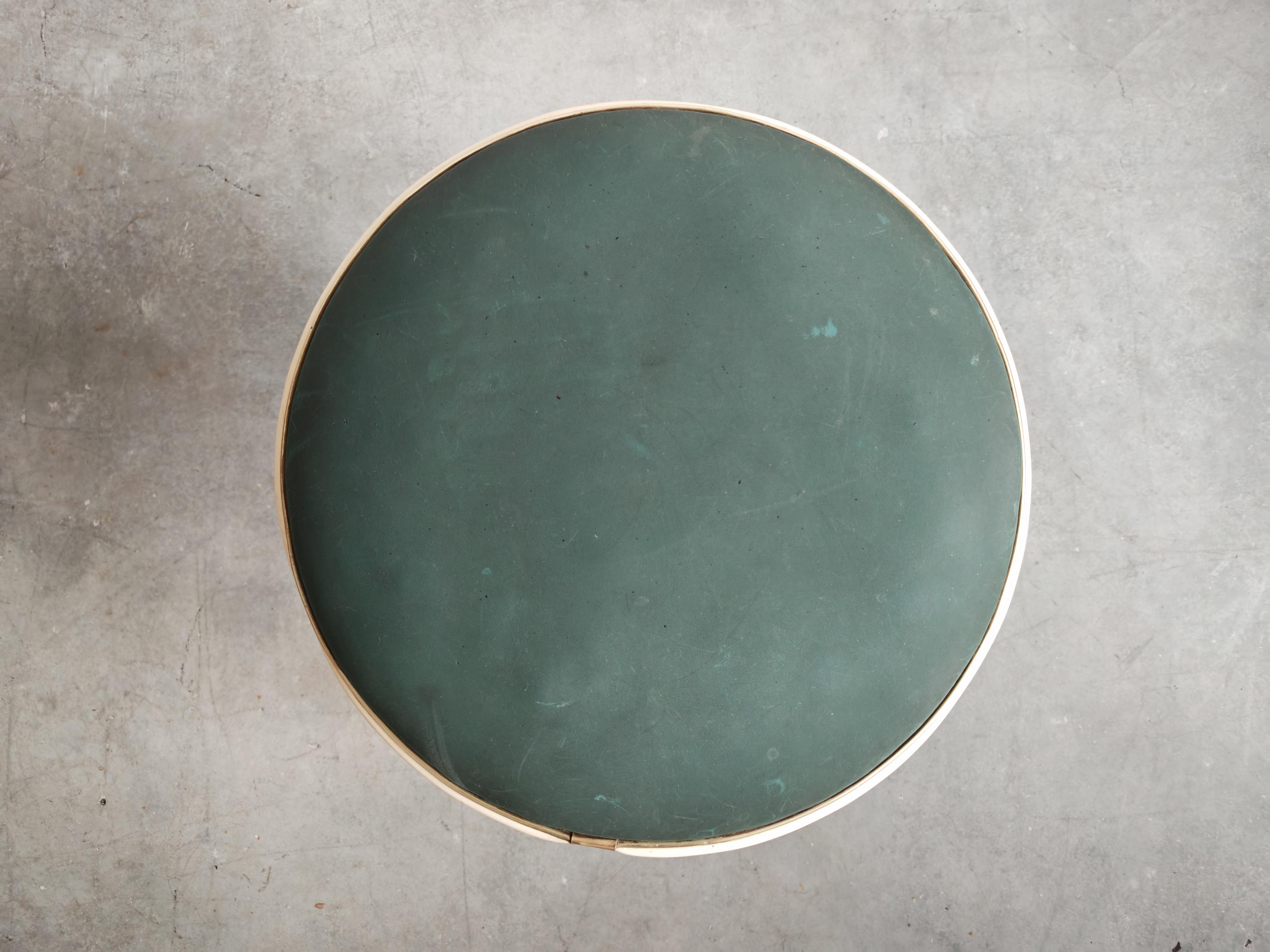 Paar moderne Hocker aus der Mitte des Jahrhunderts von Umberto Mascagni, Italien 1950er Jahre im Angebot 1