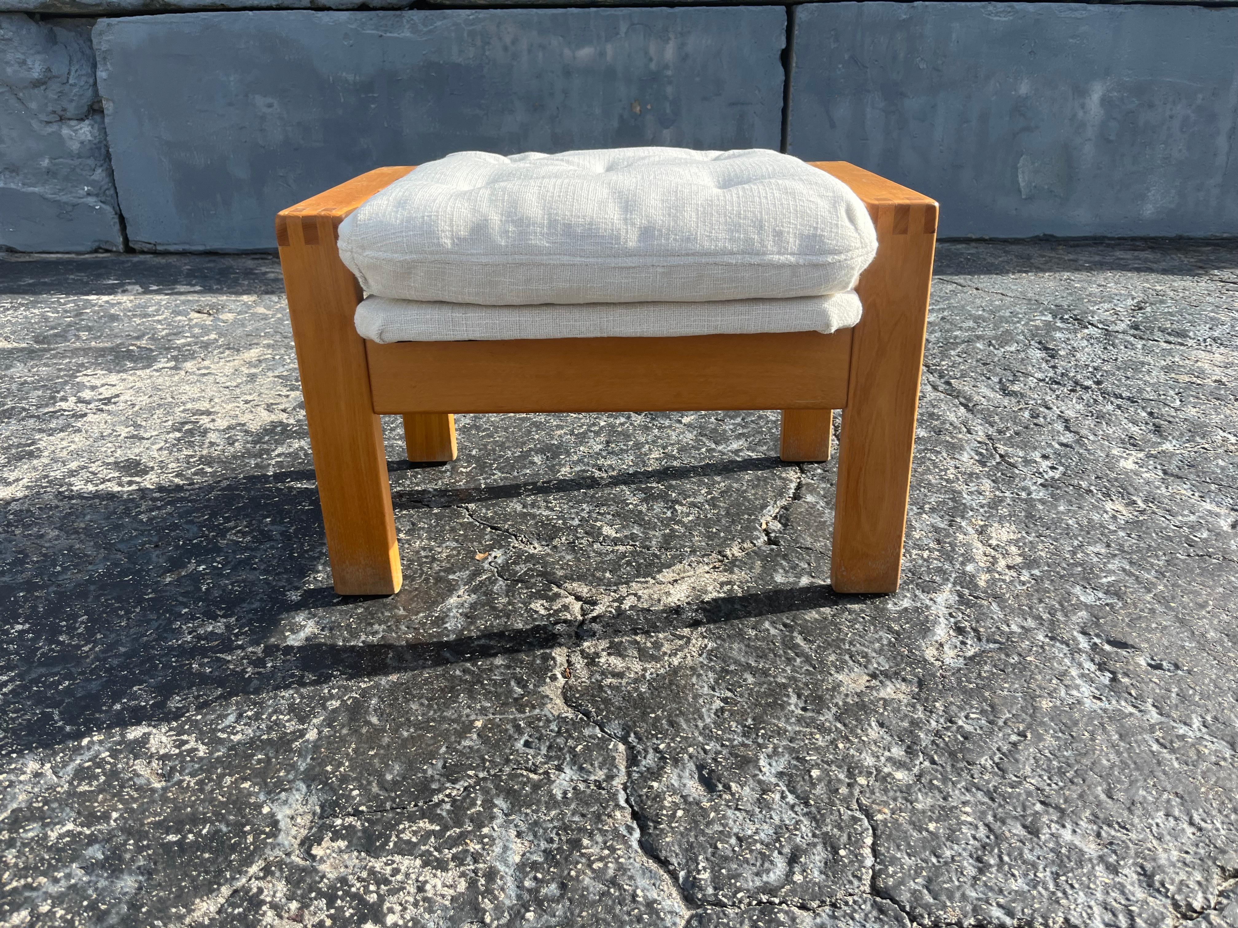 Paire de tabourets Ottomans Aalto Asko des années 1960 en vente 5