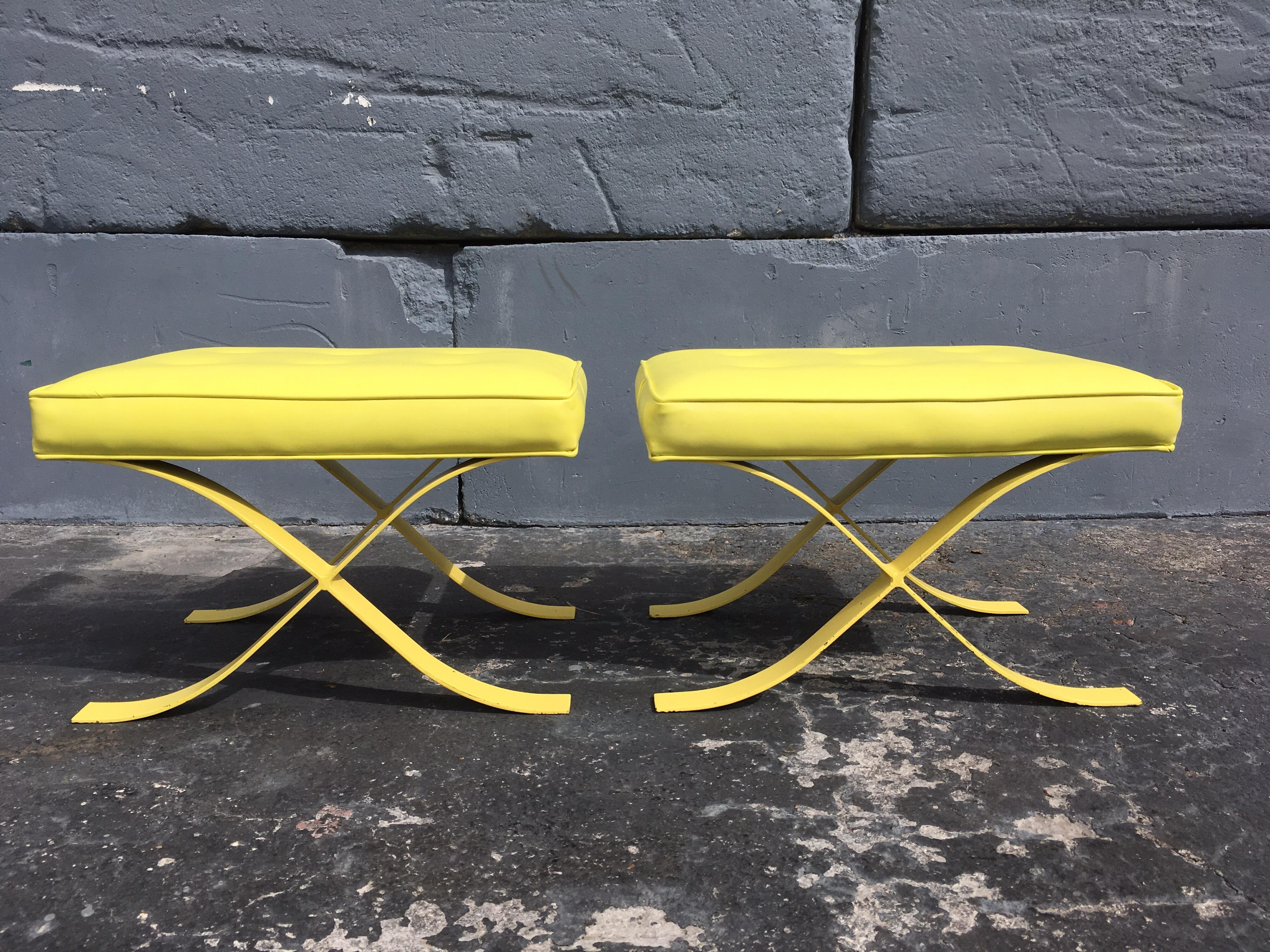 Pair of Mid-Century Modern Stools Ottomans Barcelona Style Yellow In Good Condition For Sale In Miami, FL