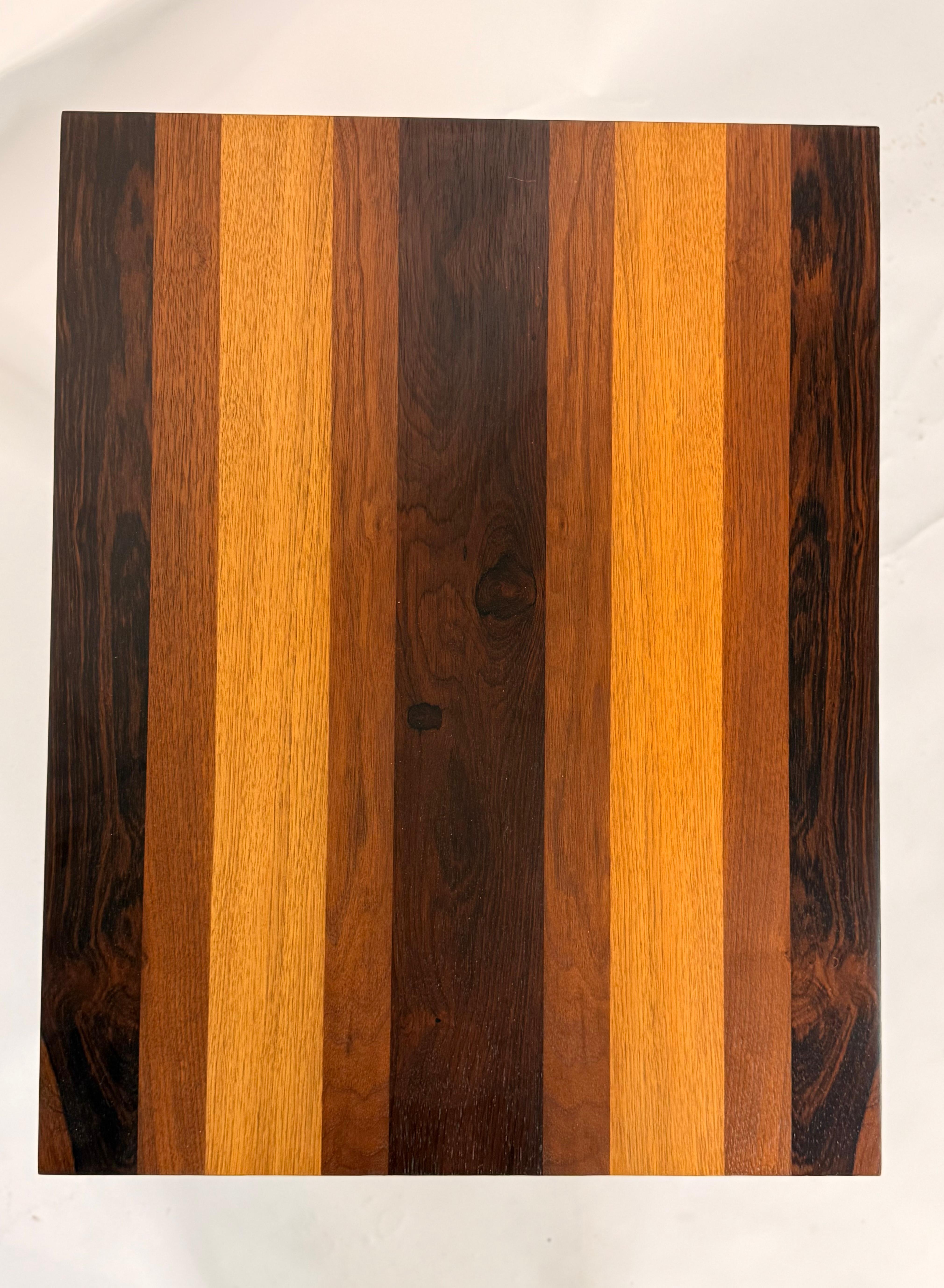 Pair of Mid Century Modern Striped Side Tables by Milo Baughman for Directional For Sale 1