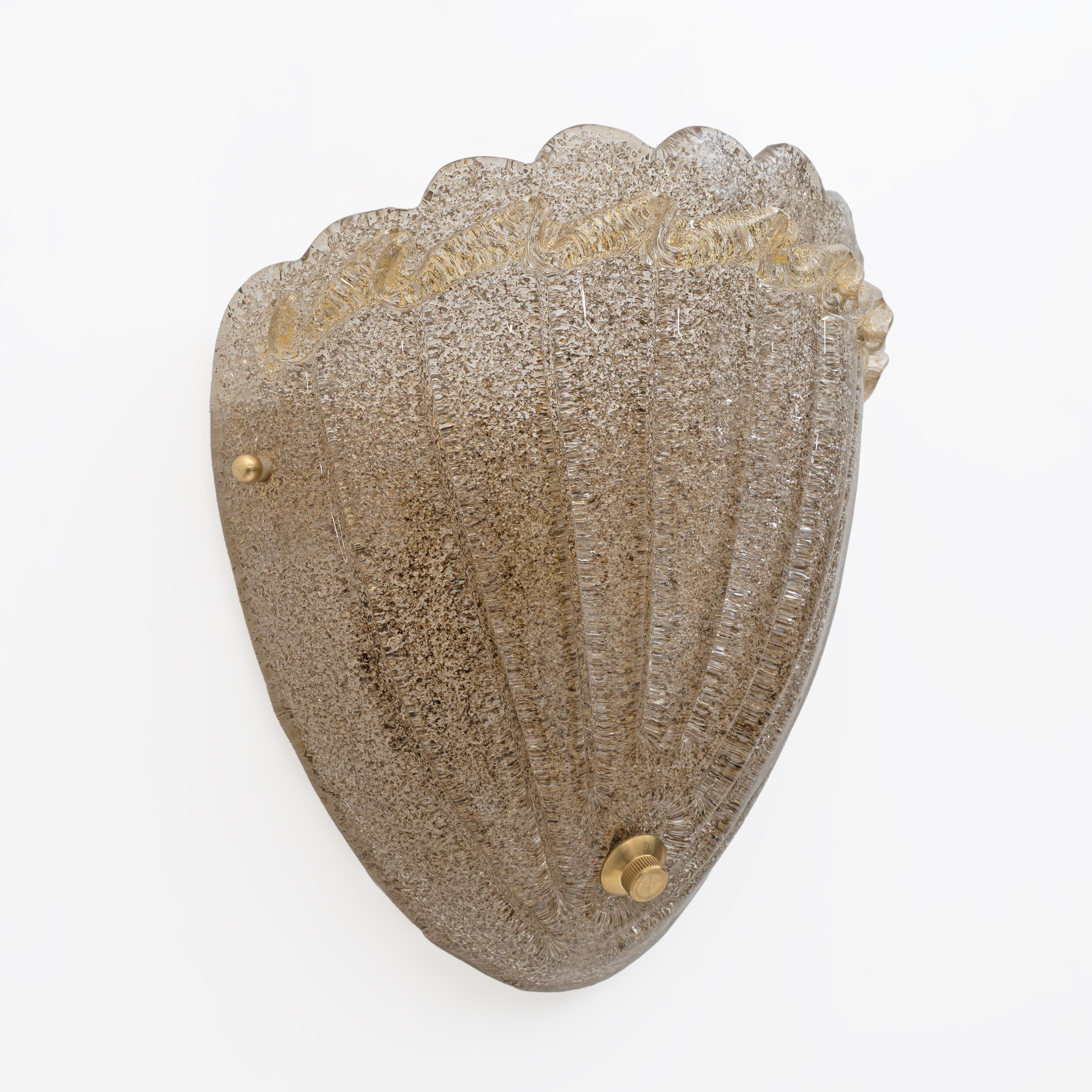Late 20th Century Pair of Mid-Century Modern Style Murano Glass Shell Sconces For Sale