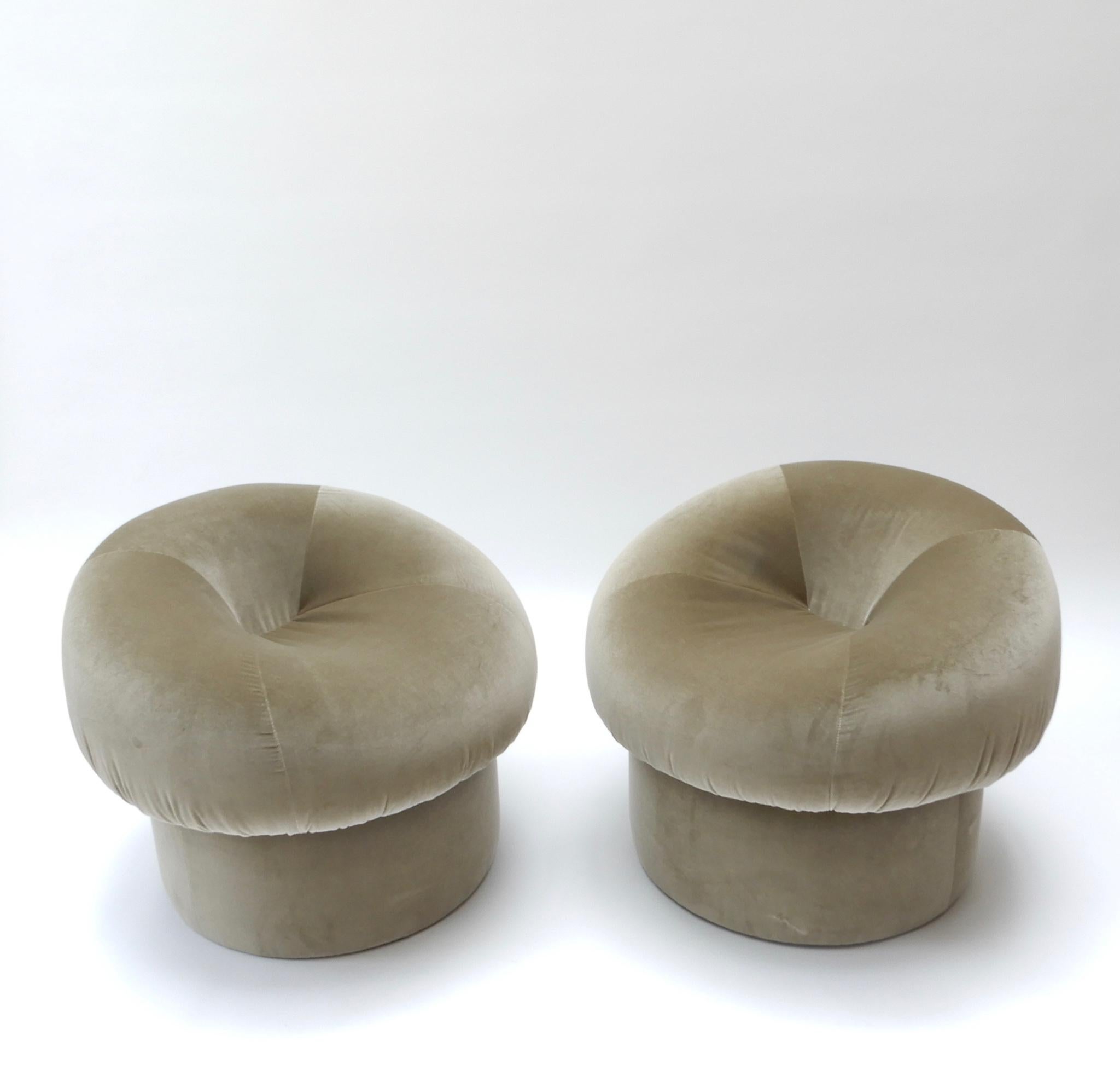 Pair of Mid-Century Modern style Pouf, Lounge chair, round ottoman, with grey mushroom fabric.

         