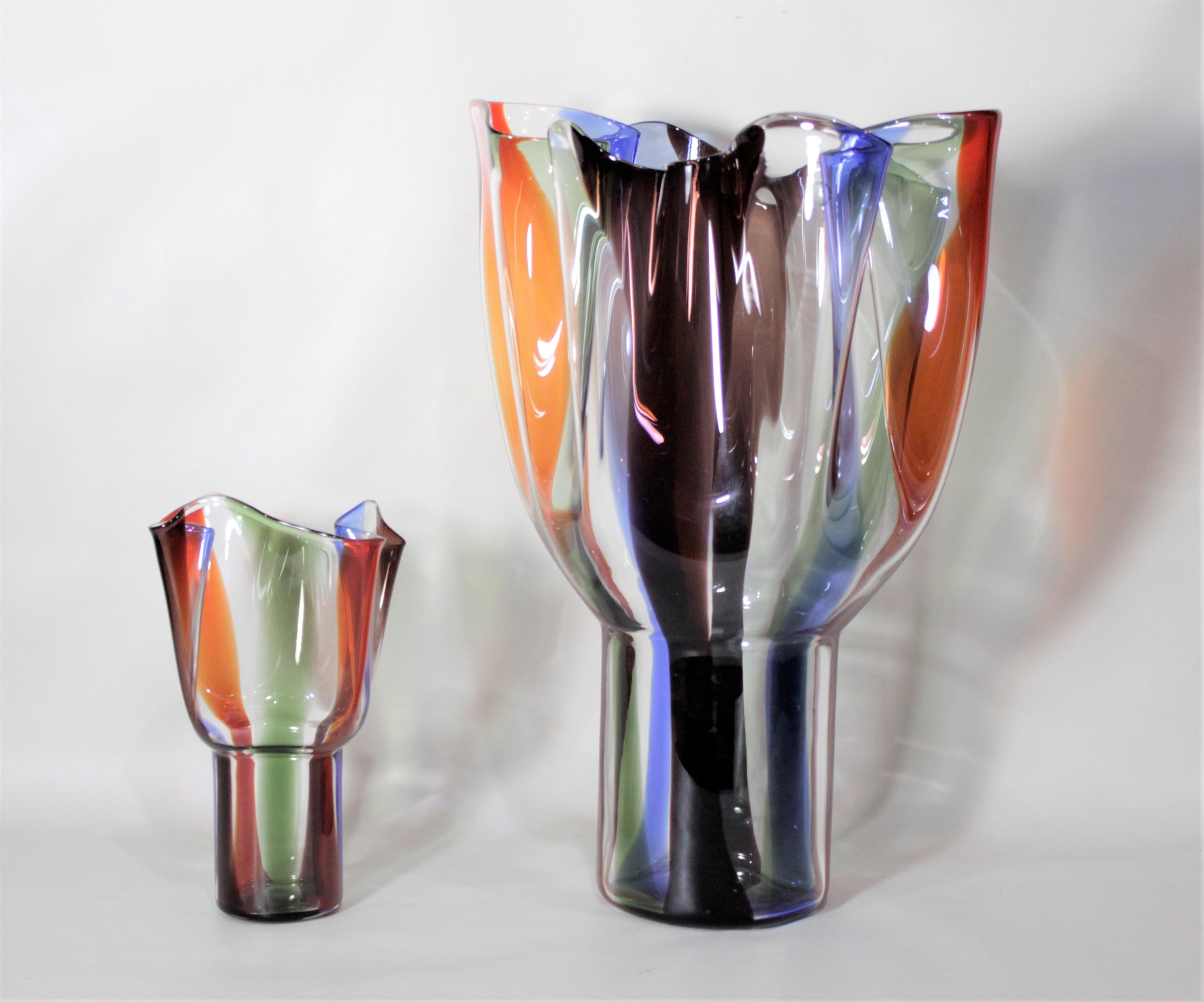 Italian Pair of Mid-Century Modern Styled Venini Art Glass Kukinto Vases by Sarpeneva For Sale