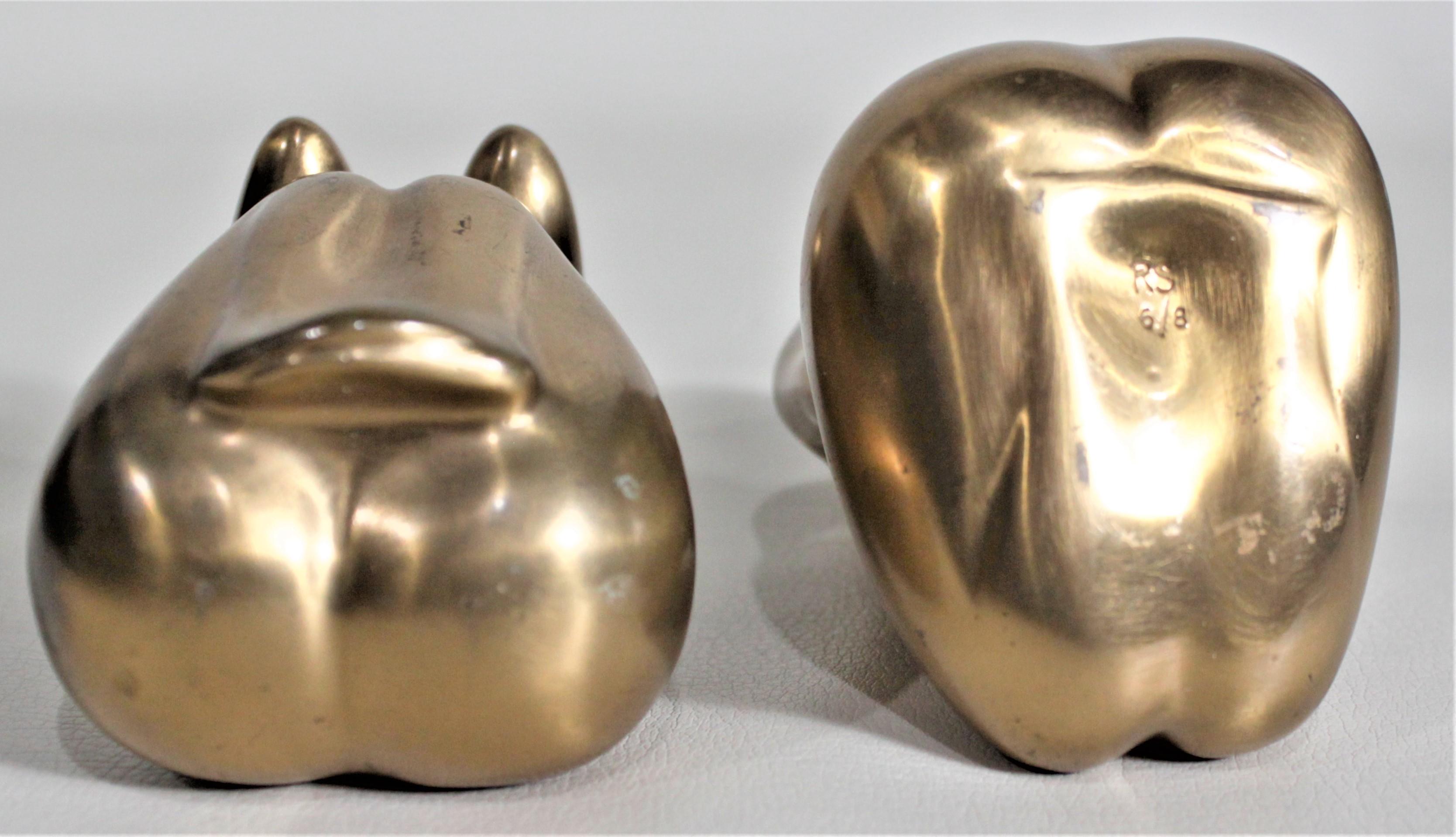 Pair of Mid-Century Modern Stylized Nude Female Gilt Bronze Sculptures 2
