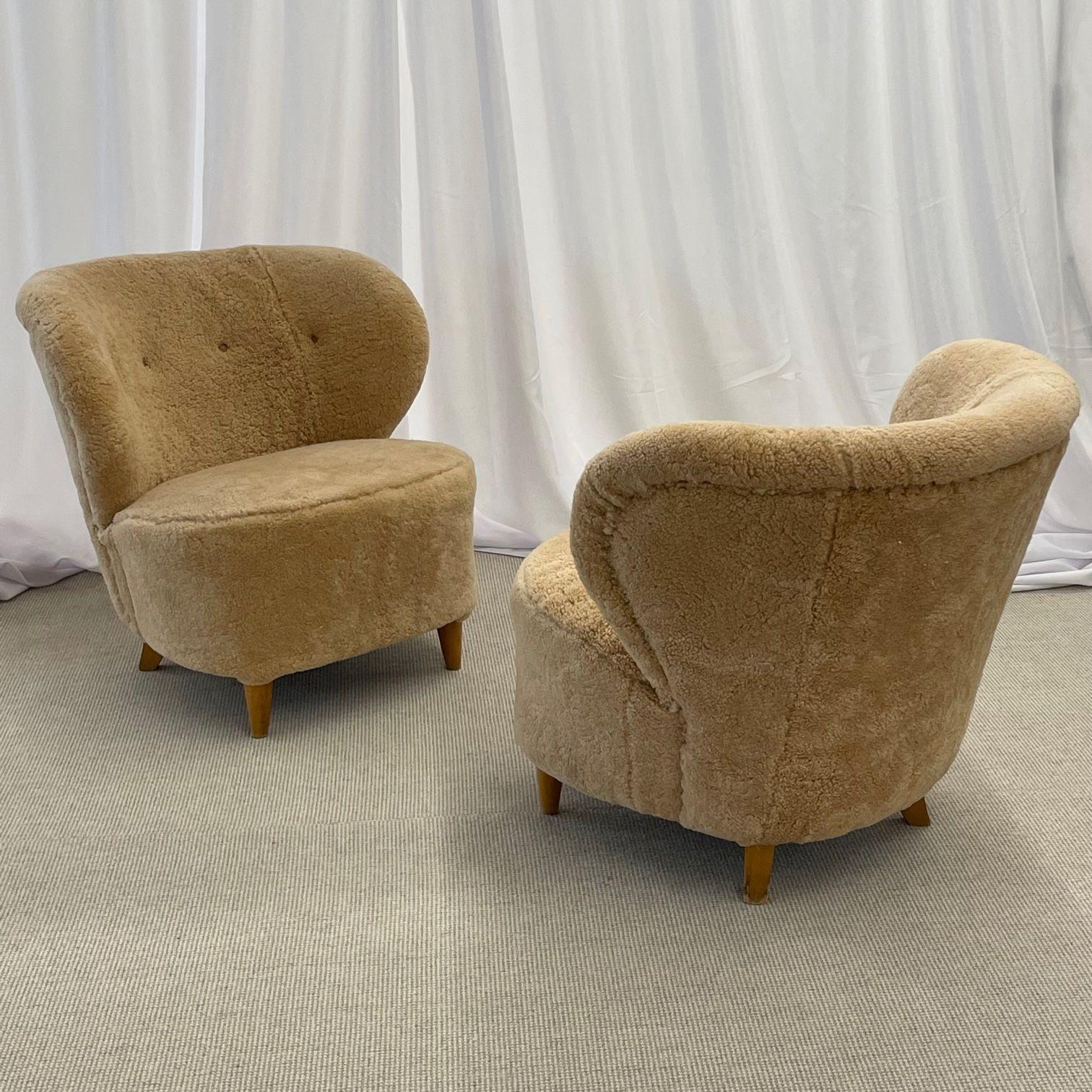 Pair of Mid-Century Modern Swedish Lounge/Slipper Chairs, Sven Staaf, 1950s In Good Condition In Stamford, CT