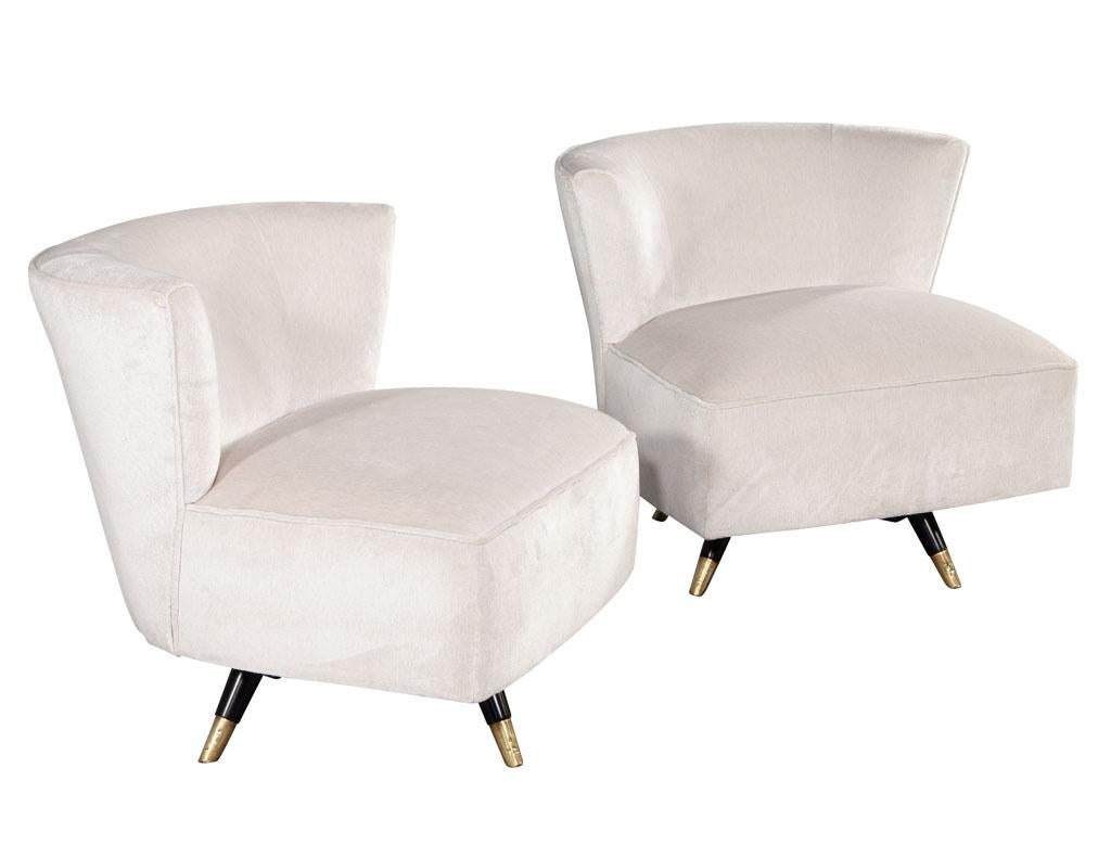 Pair of Mid-Century Modern Swivel Chairs with Metal and Brass Legs 6