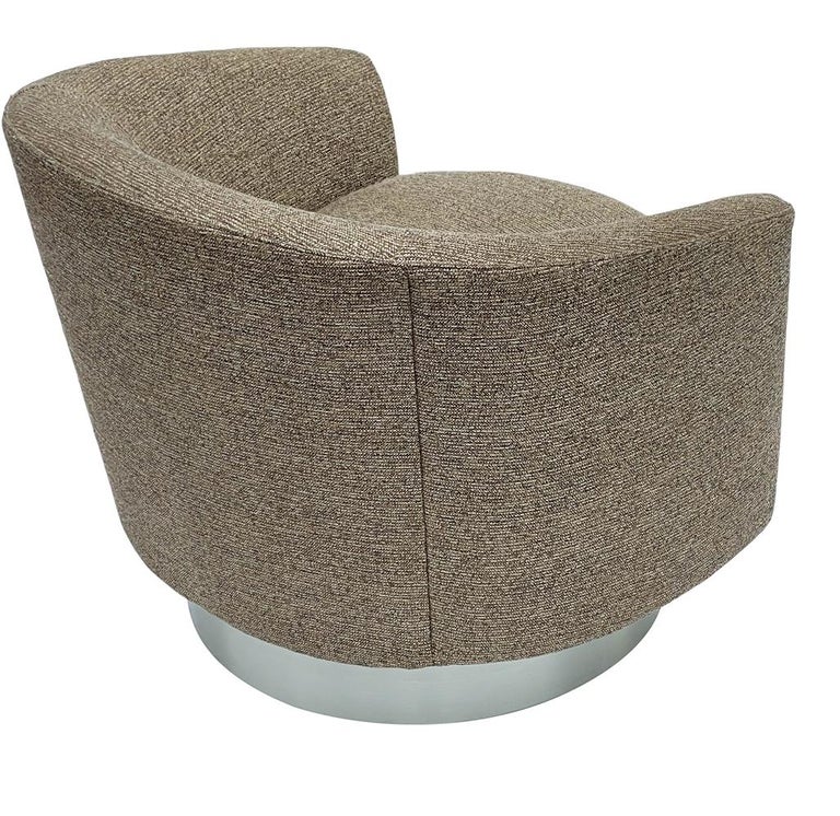 Pair of Mid Century Modern Swivel Lounge Club Chairs in Tweed & Brushed Steel For Sale 2