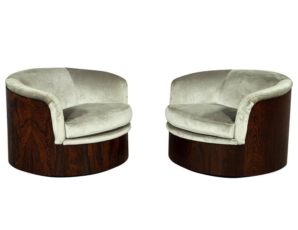 Pair of Mid-Century Modern Swivel Tub Chairs 2