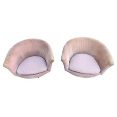 Pair of Mid-Century Modern Swiveling Lounge Barrell Back Club Chairs, C1960
