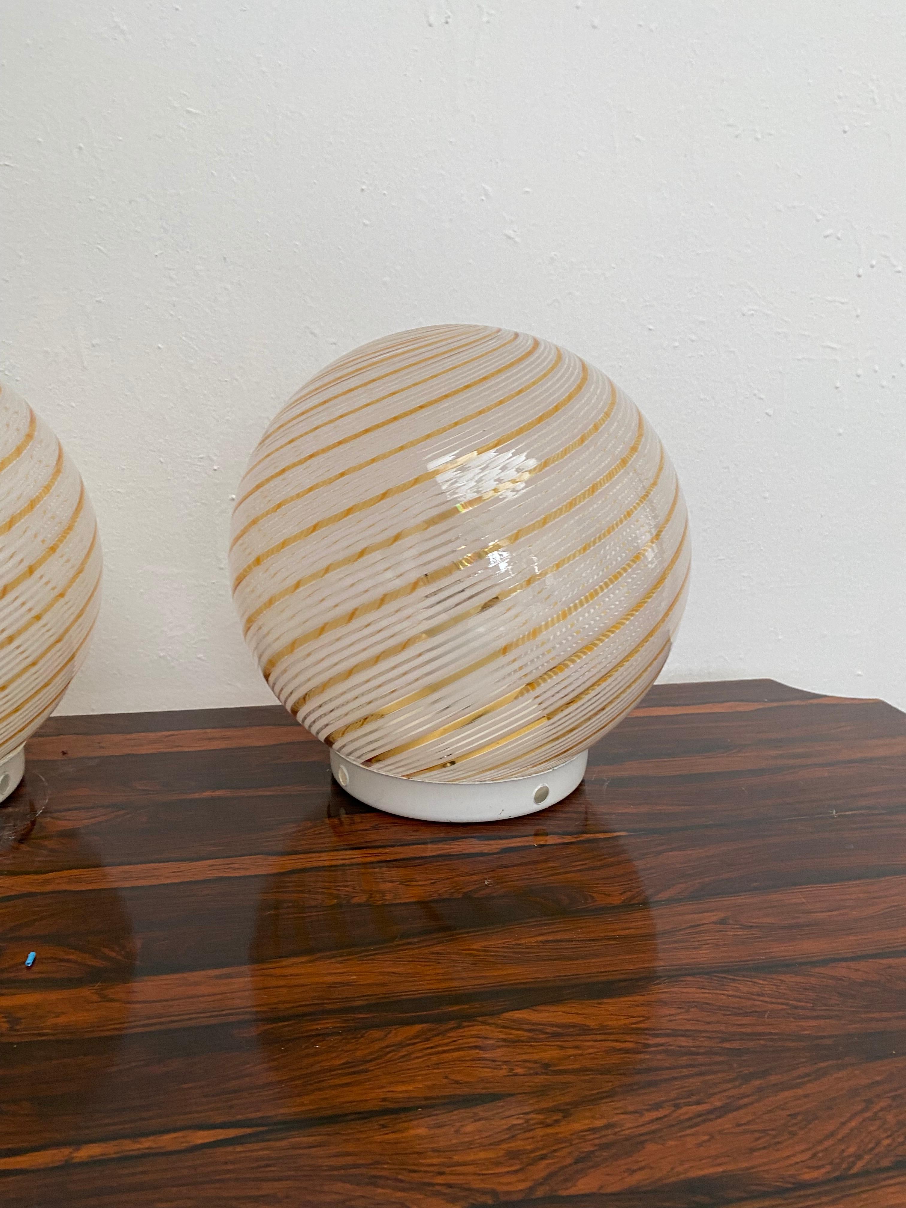 Pair of Mid-Century Modern Table Lamps Attributed to Venini, Murano, circa 1970 5