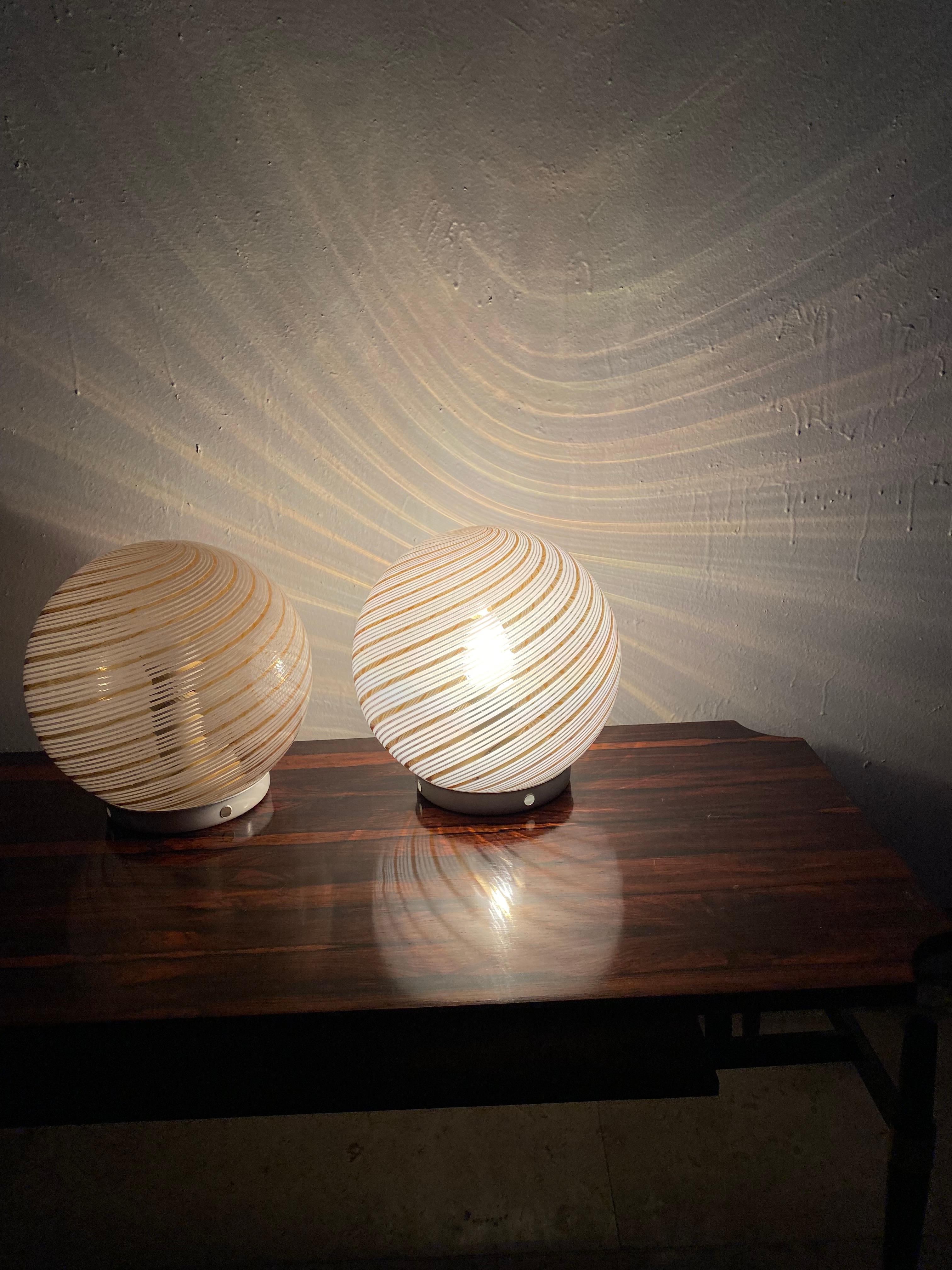 Pair of Mid-Century Modern Table Lamps Attributed to Venini, Murano, circa 1970 8