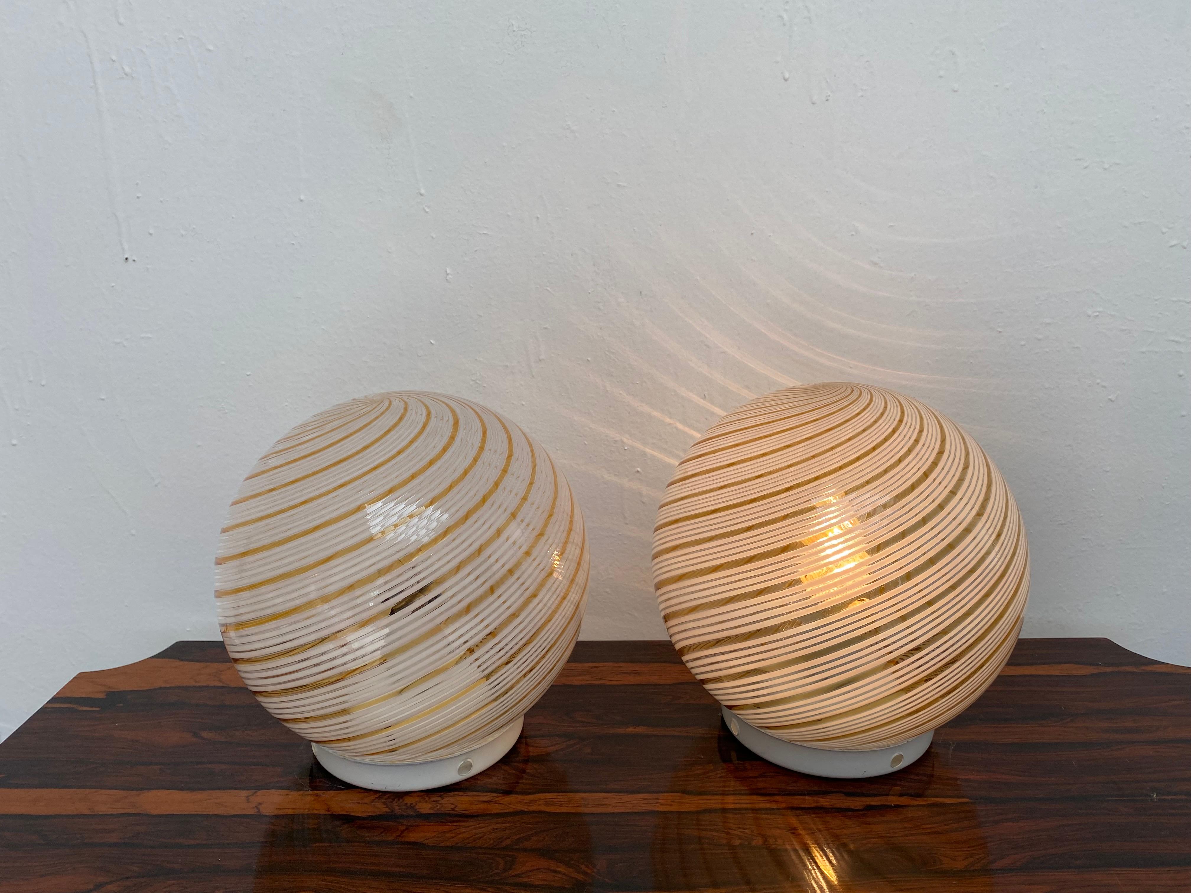 Pair of Mid-Century Modern Table Lamps Attributed to Venini, Murano, circa 1970 1