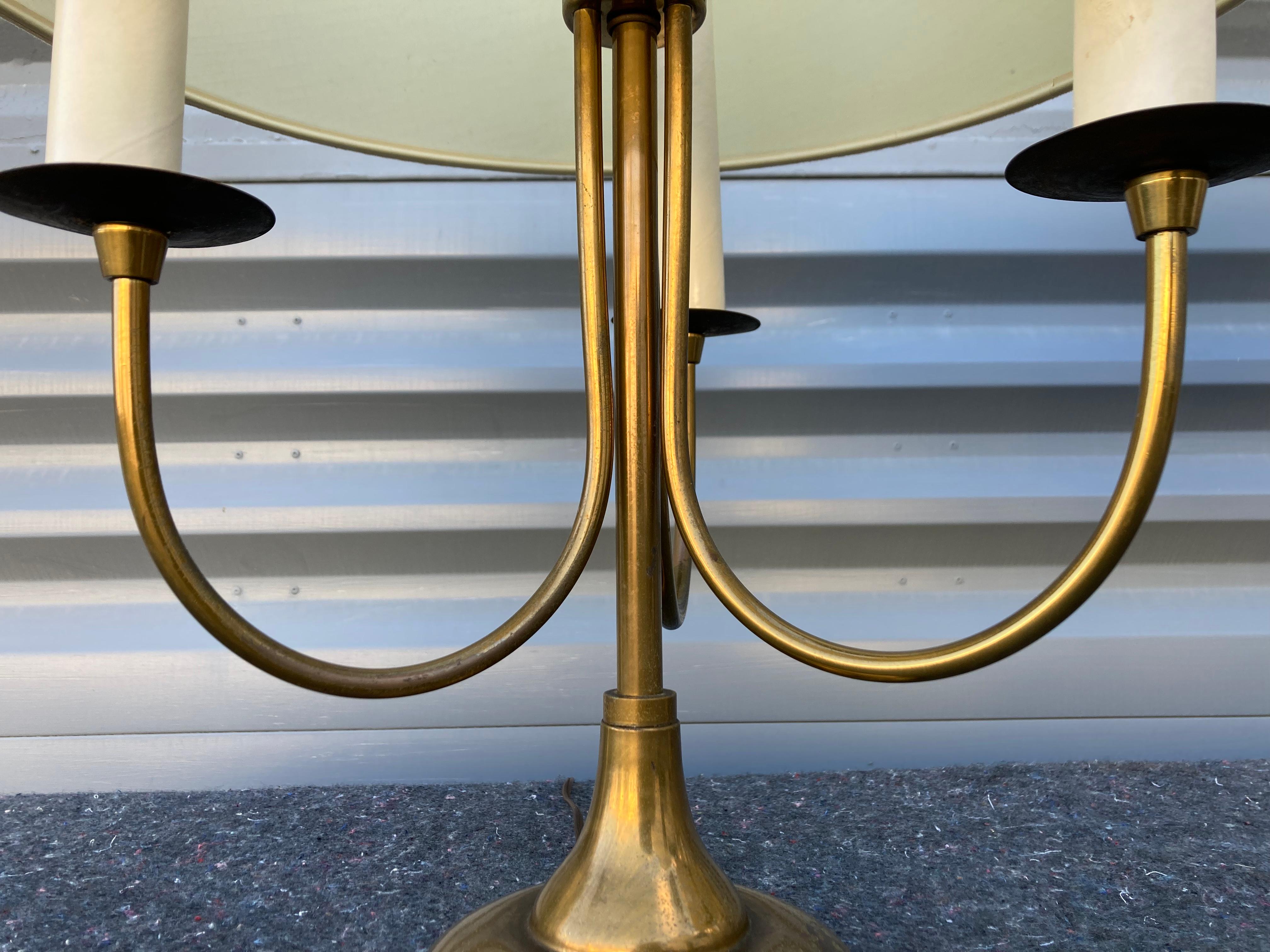 Mid-Century Modern Paire de Lampes de Table Modernes Milieu de Siècle en Laiton, États-Unis, Années 1950 en vente