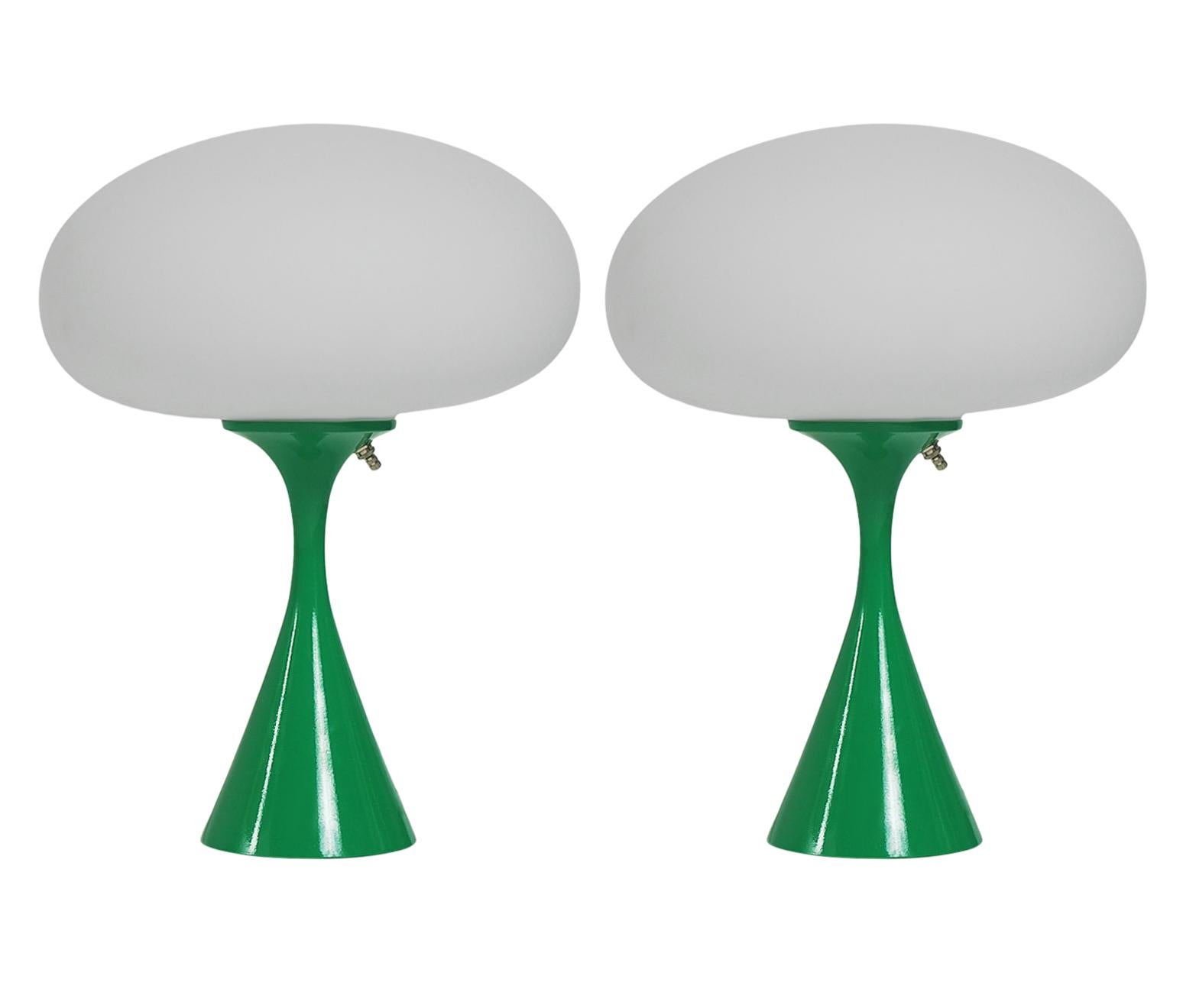 Indian Pair of Mid-Century Modern Table Lamps by Designline in Green & White Glass For Sale