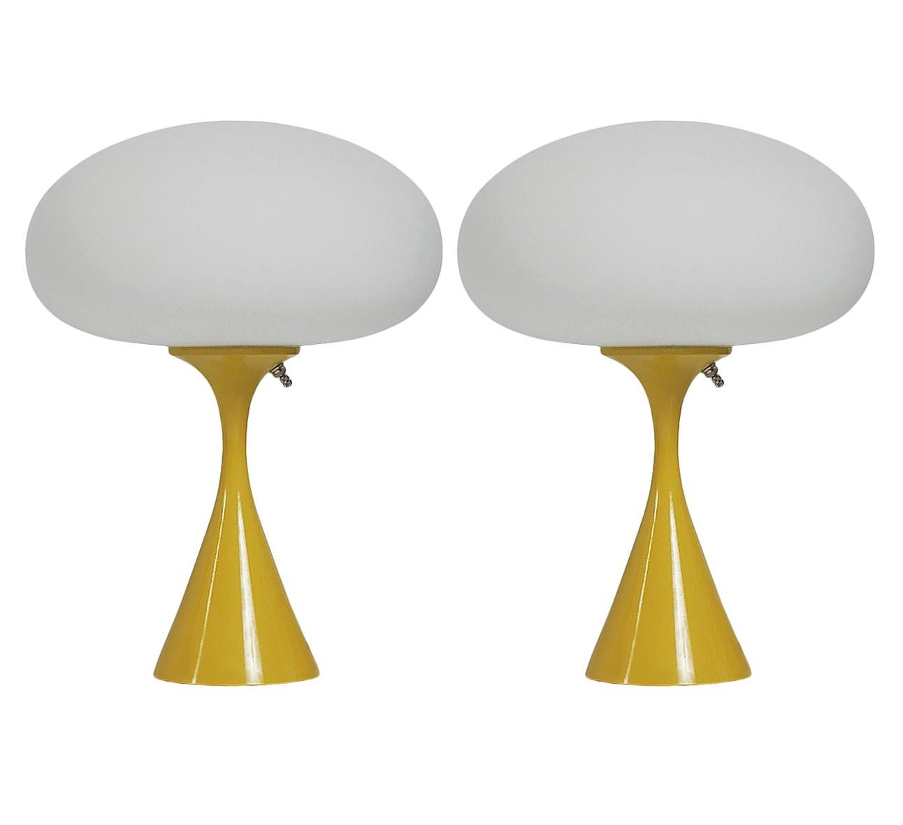 Contemporary Pair of Mid-Century Modern Table Lamps by Designline in Yellow & White Glass For Sale