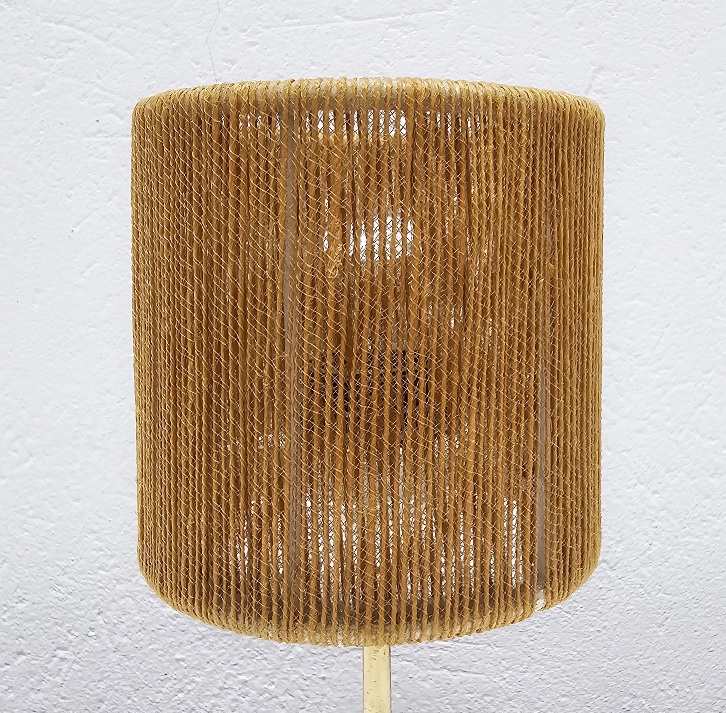 Paire de lampes de bureau modernes du milieu du siècle dernier dans le style de Carl Aubock, Autriche, années 1940 en vente 3