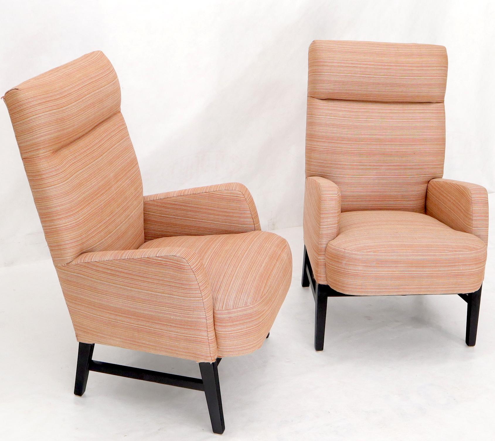 Paar moderne Lounge-Sessel mit hoher Rückenlehne aus der Mitte des Jahrhunderts (20. Jahrhundert) im Angebot