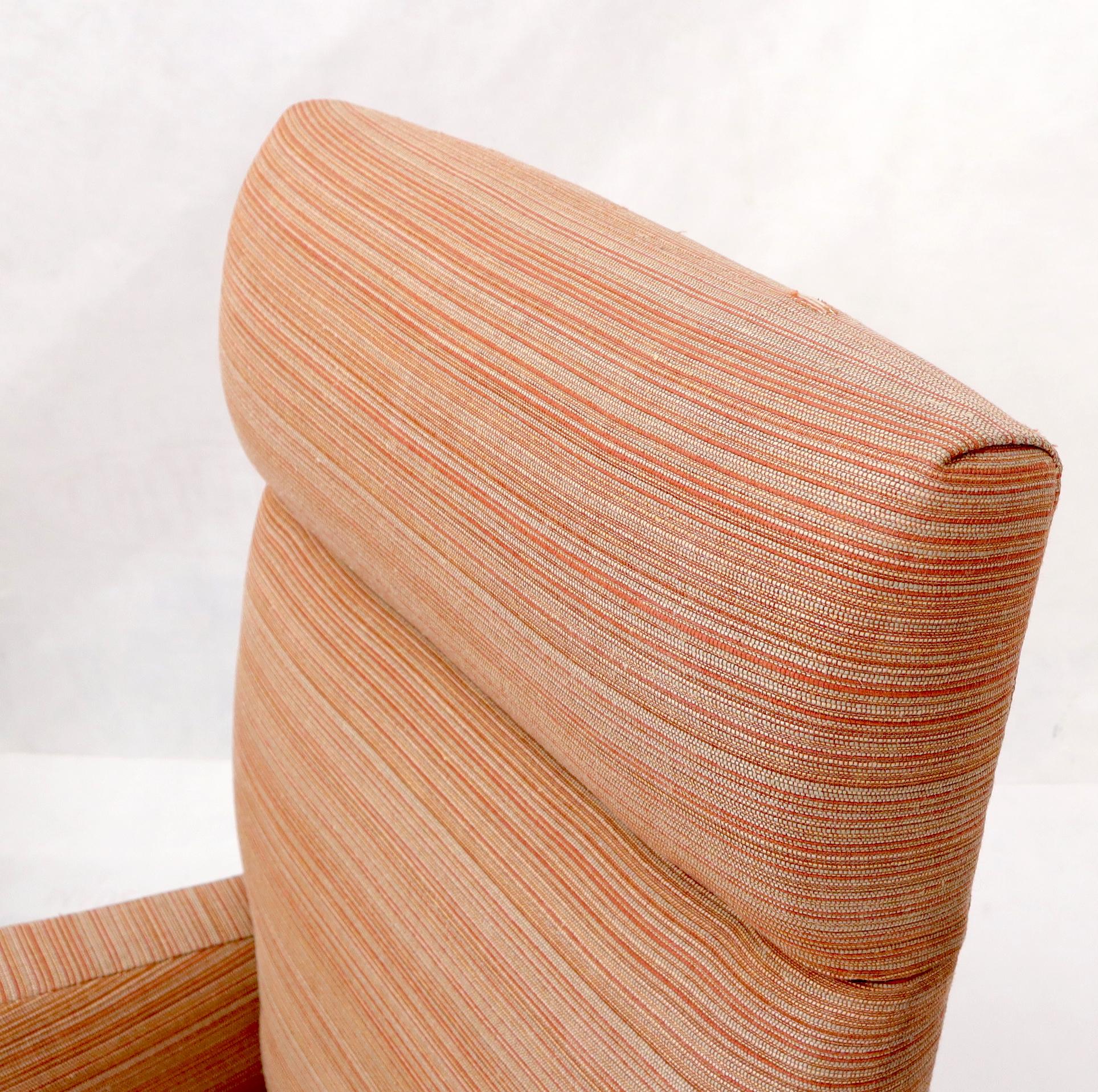 Pair of mid-century modern tall backs lounge chairs For Sale 2