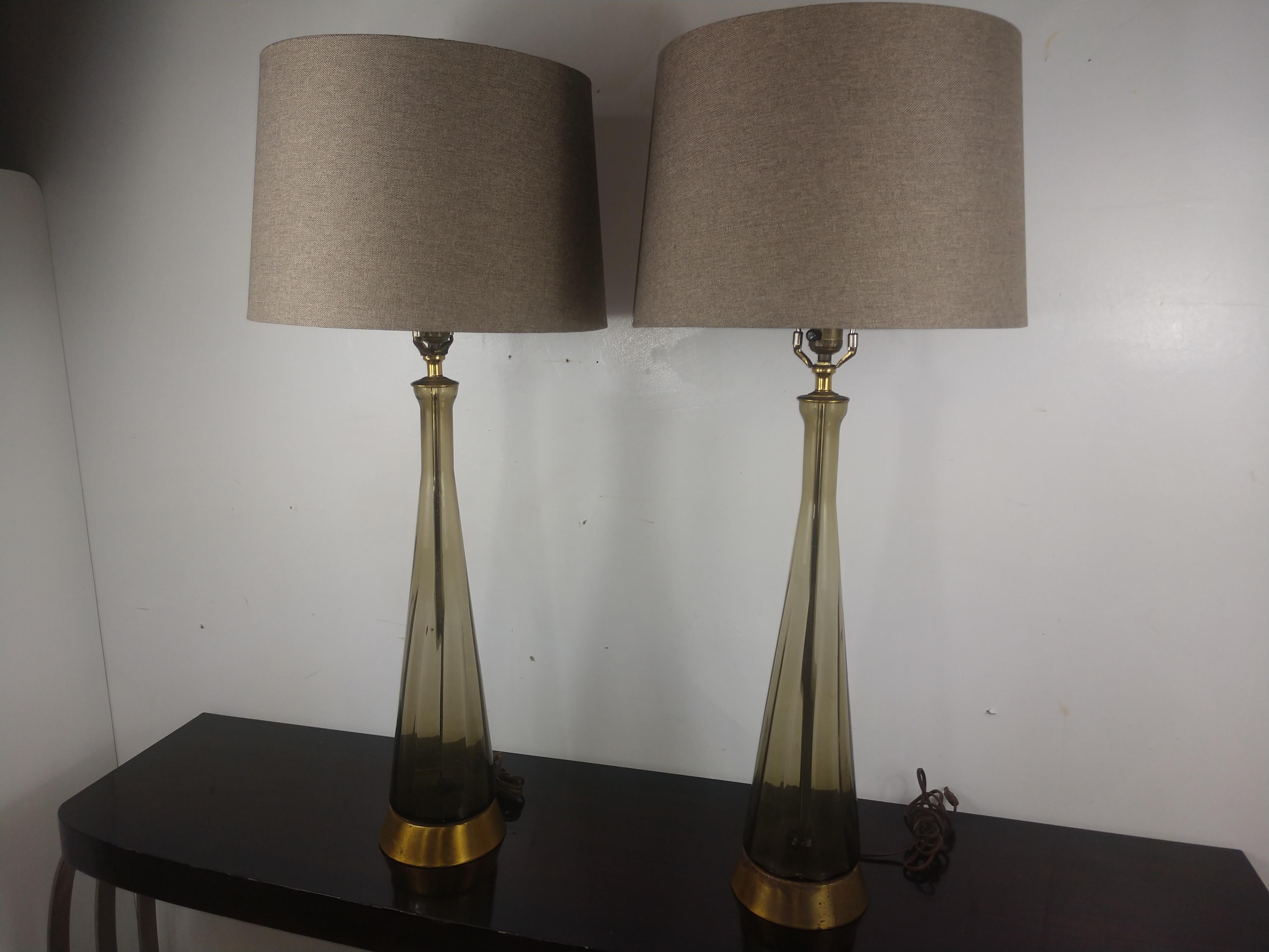 Italian Pair of Mid-Century Modern Tall Bottle Shaped Murano Table Lamps For Sale