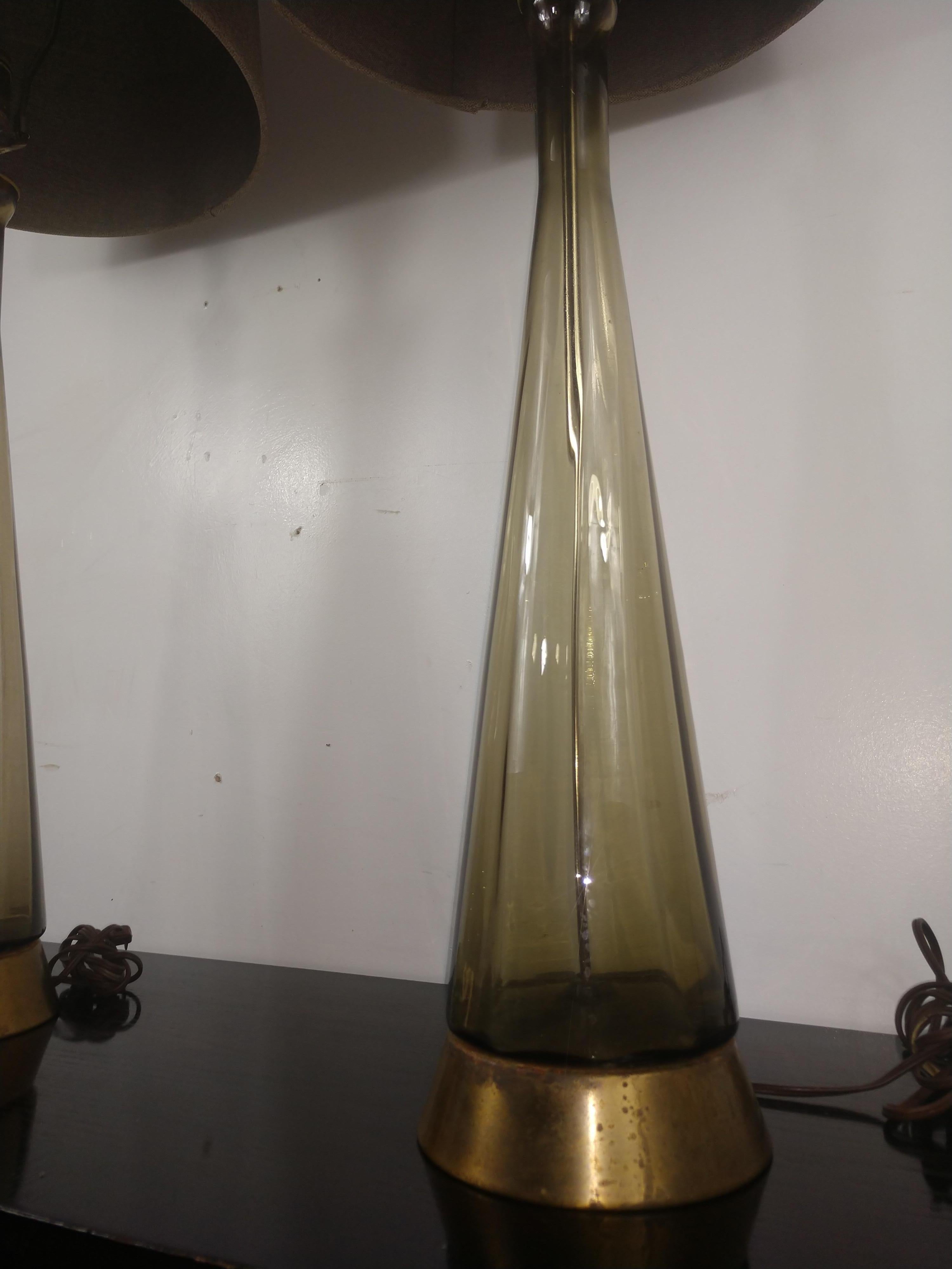 Pair of Mid-Century Modern Tall Bottle Shaped Murano Table Lamps In Good Condition For Sale In Port Jervis, NY