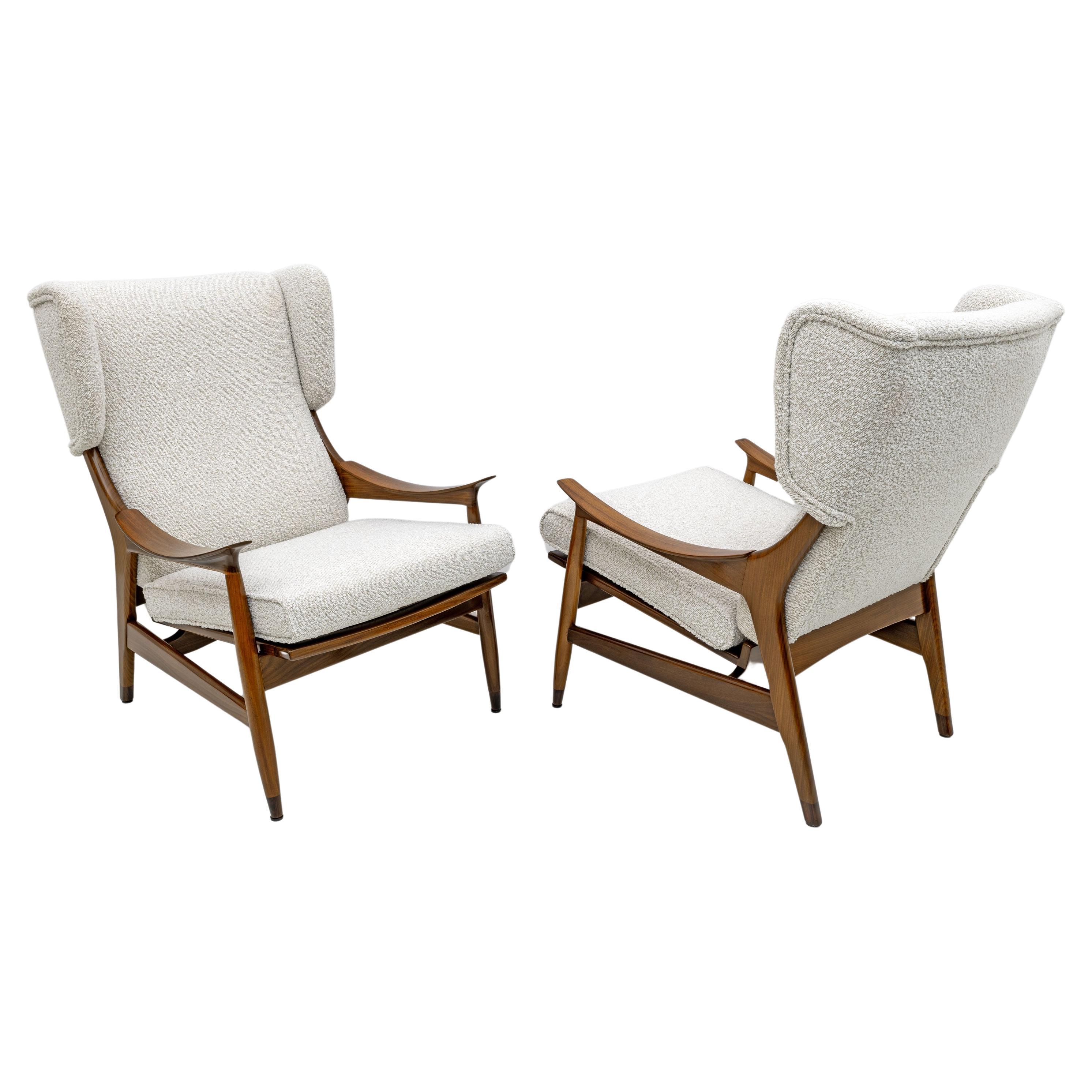 Pair of Mid-Century Modern Teak and Bouclè Armchairs Model FM 106 by Framar, 50s For Sale