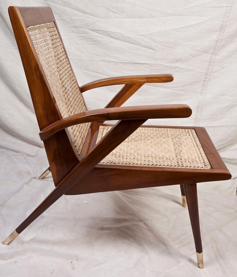 20th Century Pair of Mid-Century Modern Teak Caned Side or Lounge Chairs with White Cushions