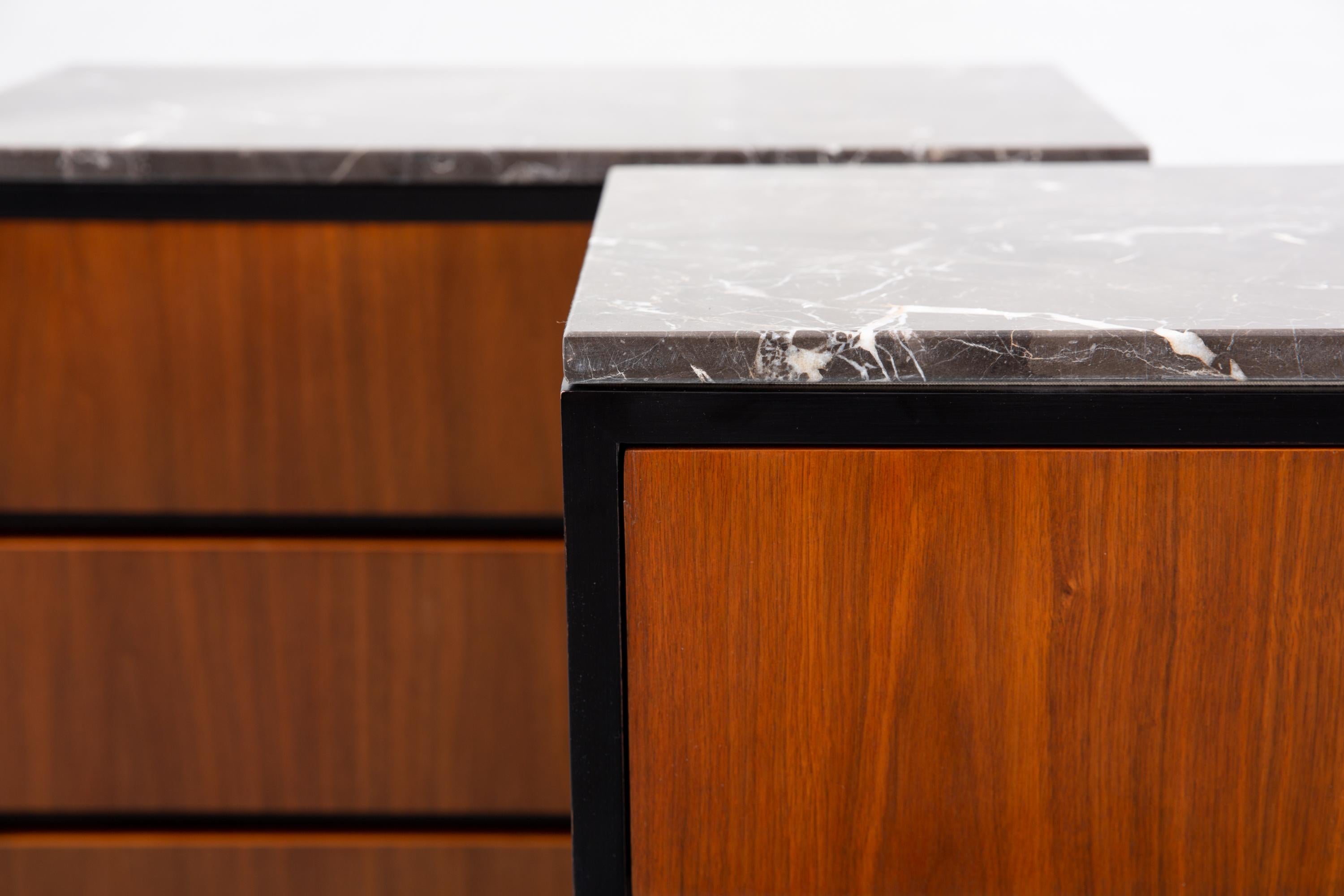 Pair of Mid-Century Modern Teak Chests with Marble Tops For Sale 5