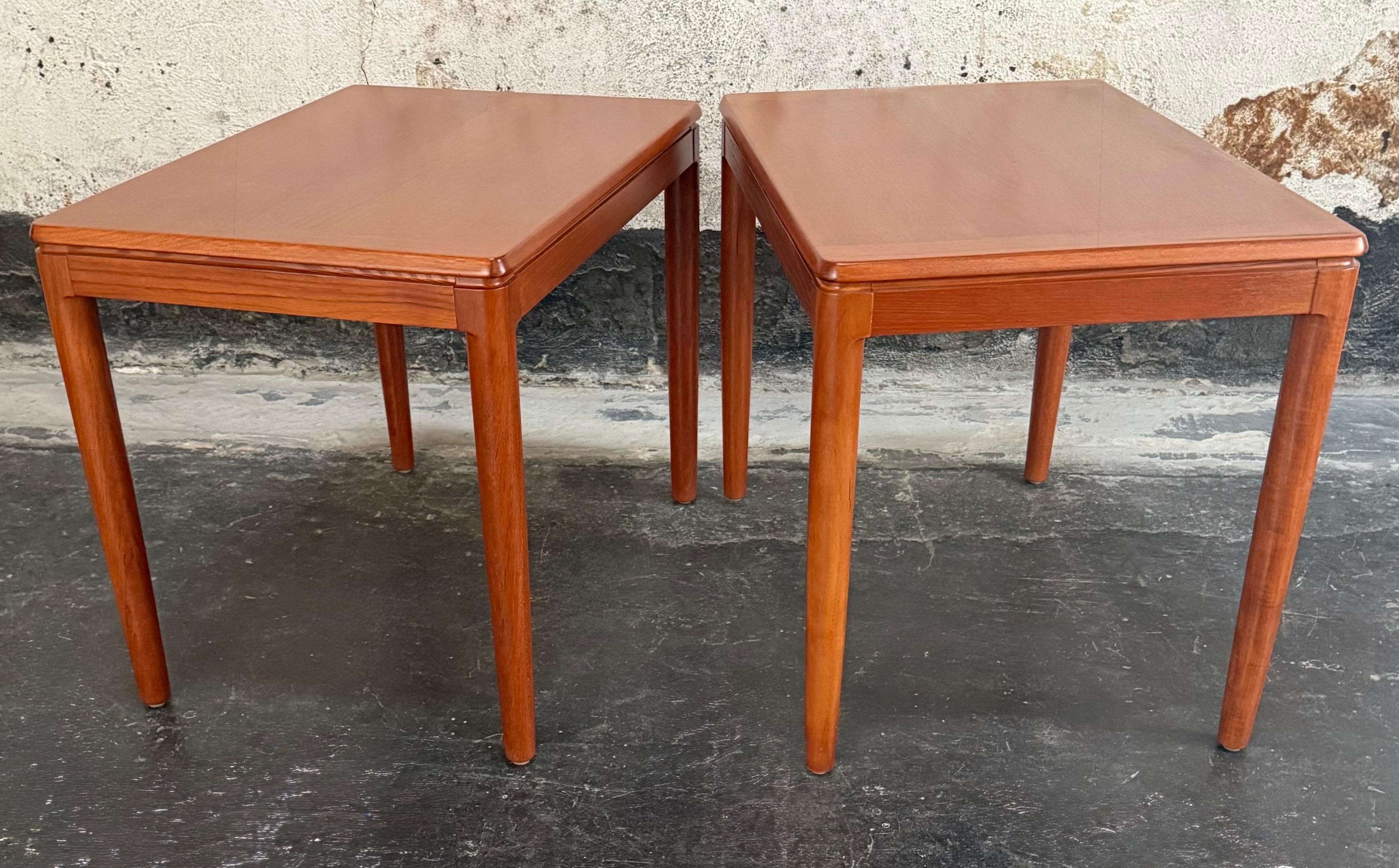 20th Century Pair of Mid-Century Modern Teak End Tables by Göte Möbler Nässjö, Sweden c.1960 For Sale