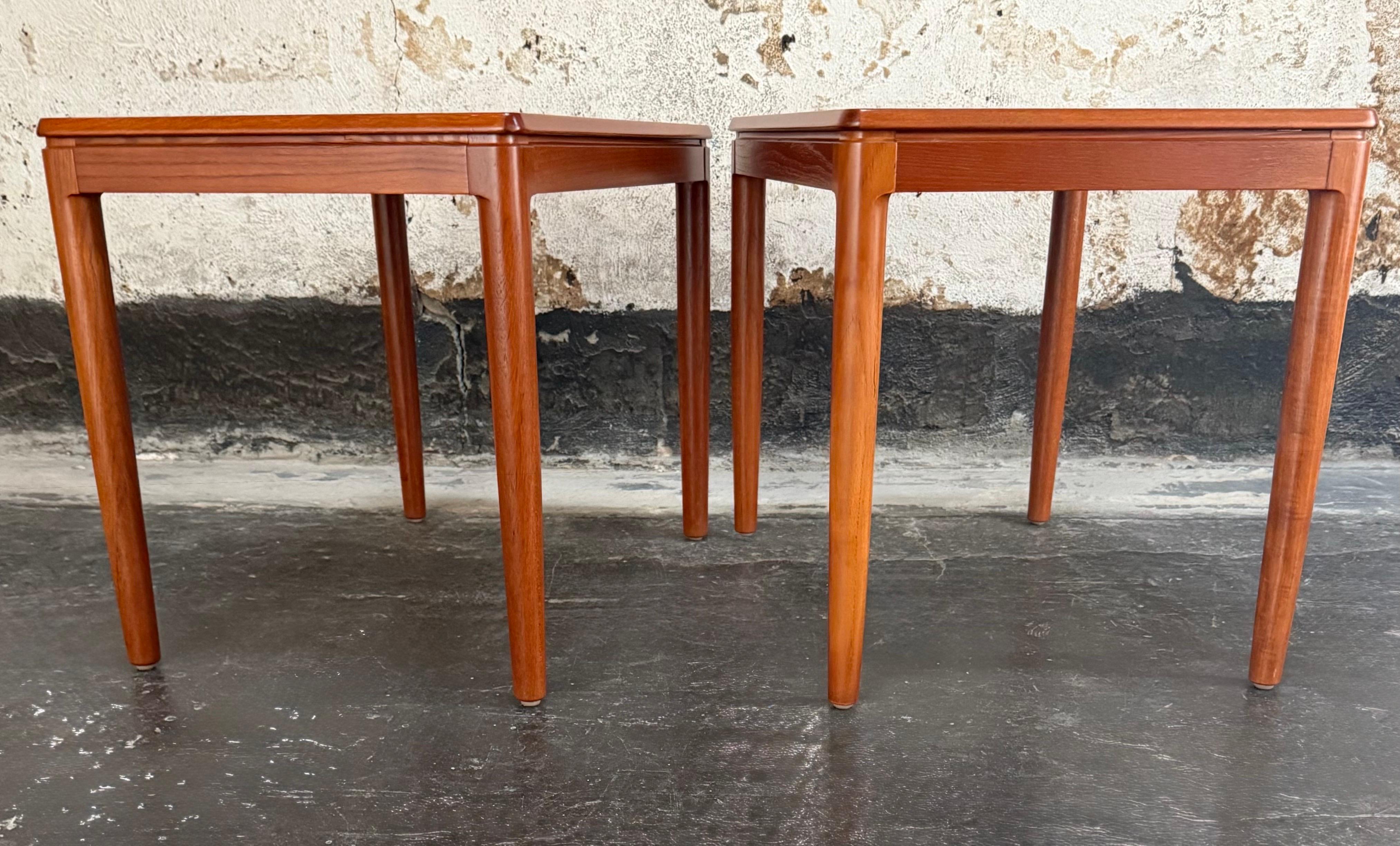 Pair of Mid-Century Modern Teak End Tables by Göte Möbler Nässjö, Sweden c.1960 For Sale 1