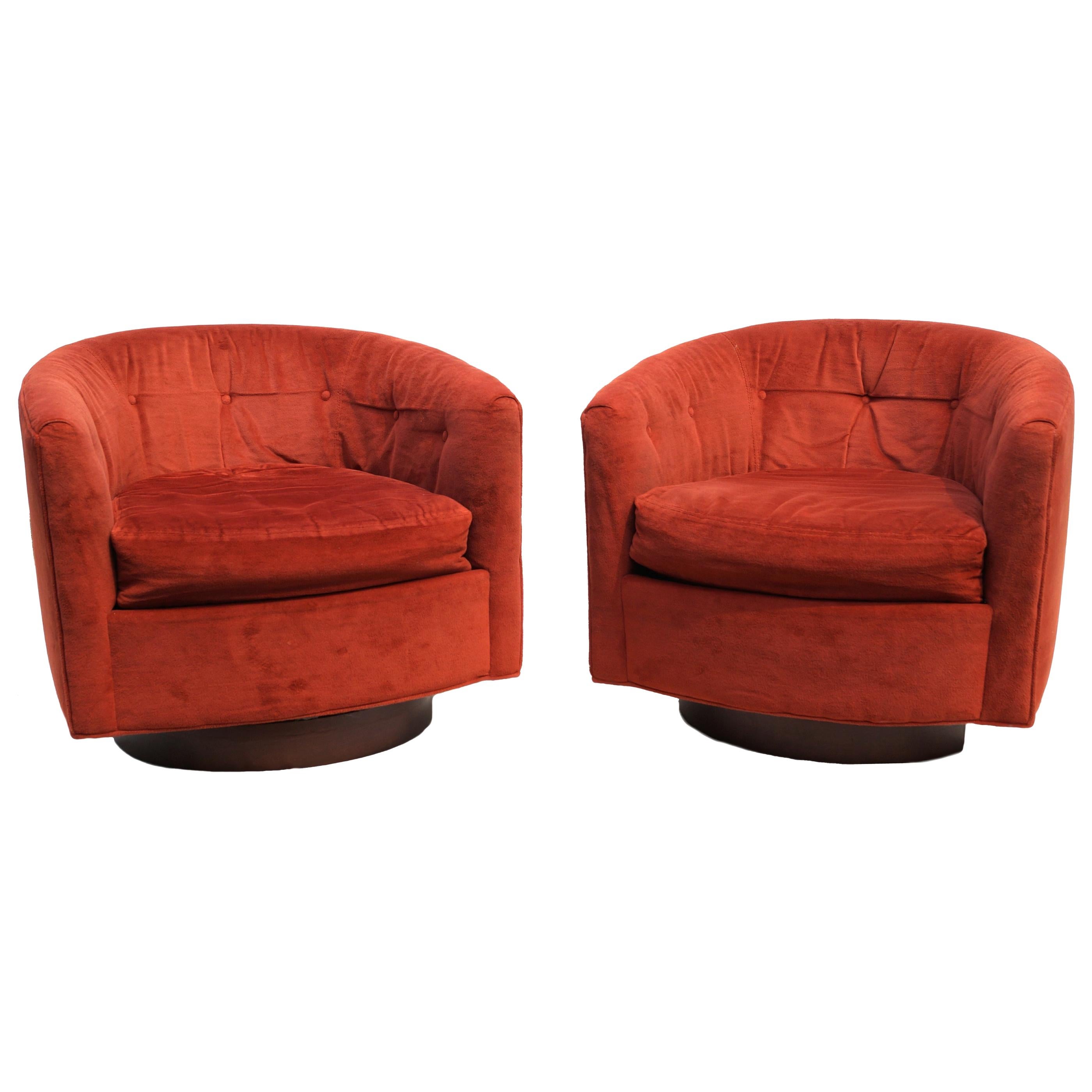 Pair of Mid-Century Modern Tilt & Swivel Lounge Chairs Manner of Milo Baughman