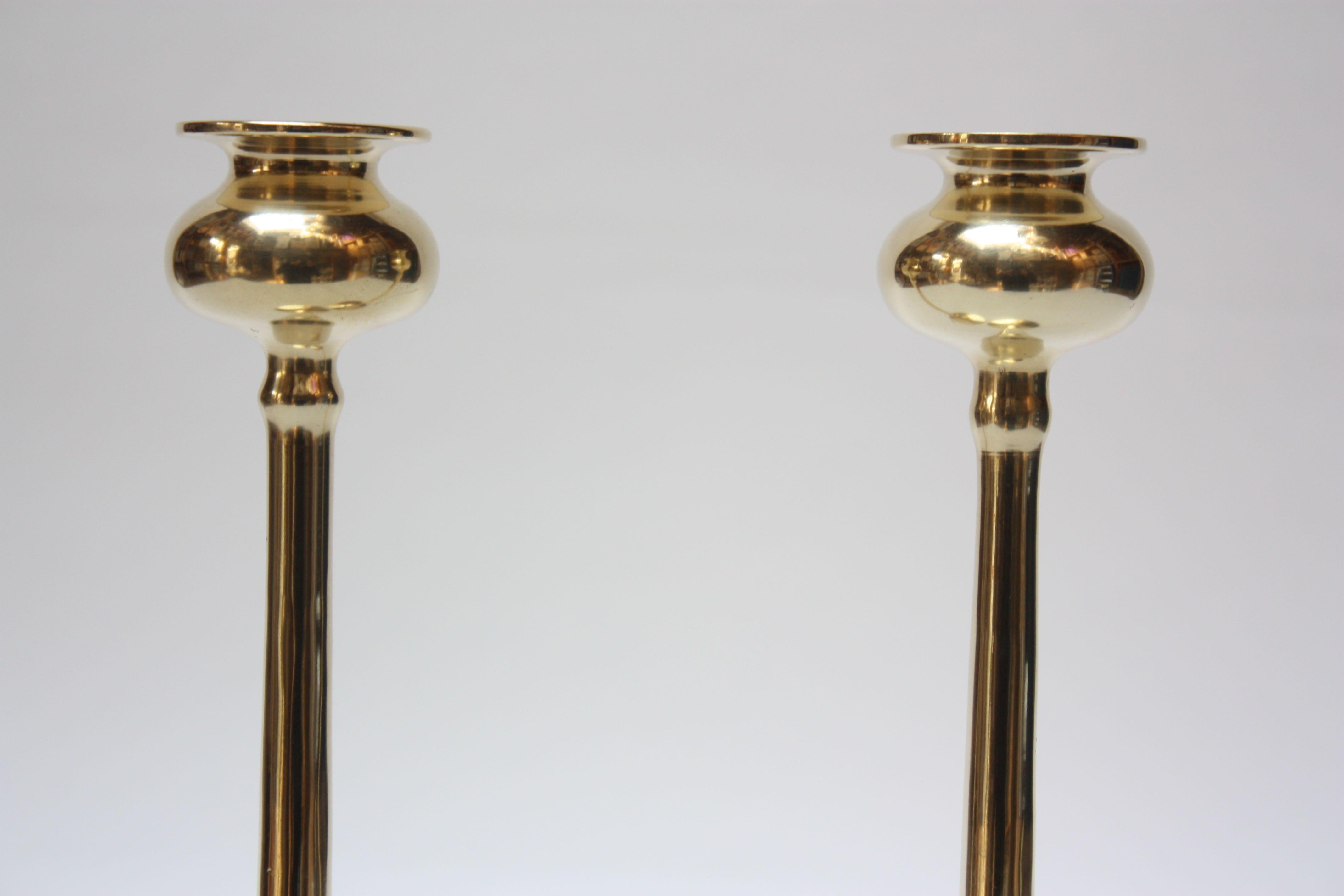 Mid-20th Century Pair of Mid-Century Modern Turned Brass Candlesticks after Jarvie