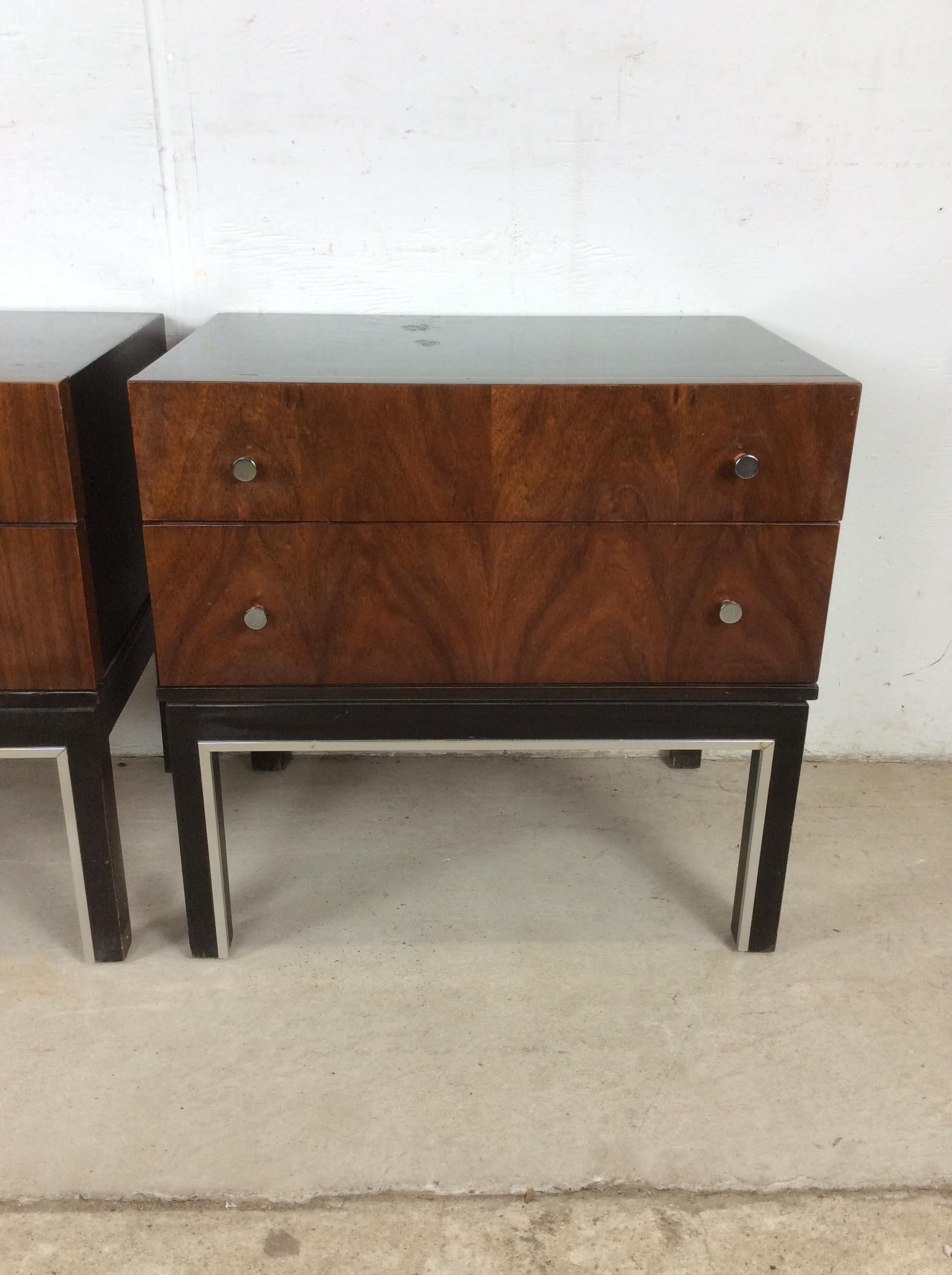 Pair of Mid Century Modern Two Drawer Nightstands with Chrome Accents en vente 4