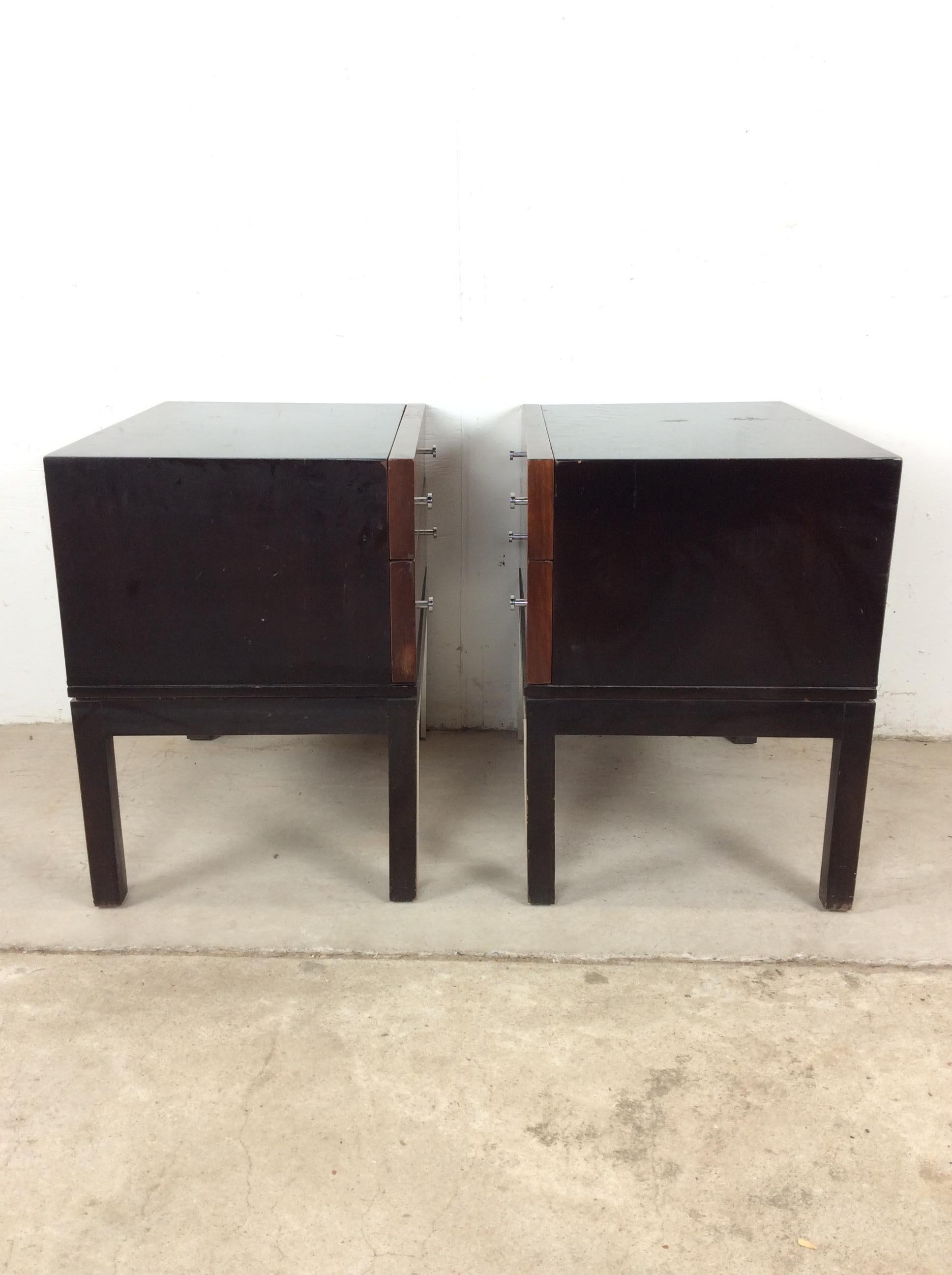 Pair of Mid Century Modern Two Drawer Nightstands with Chrome Accents en vente 10