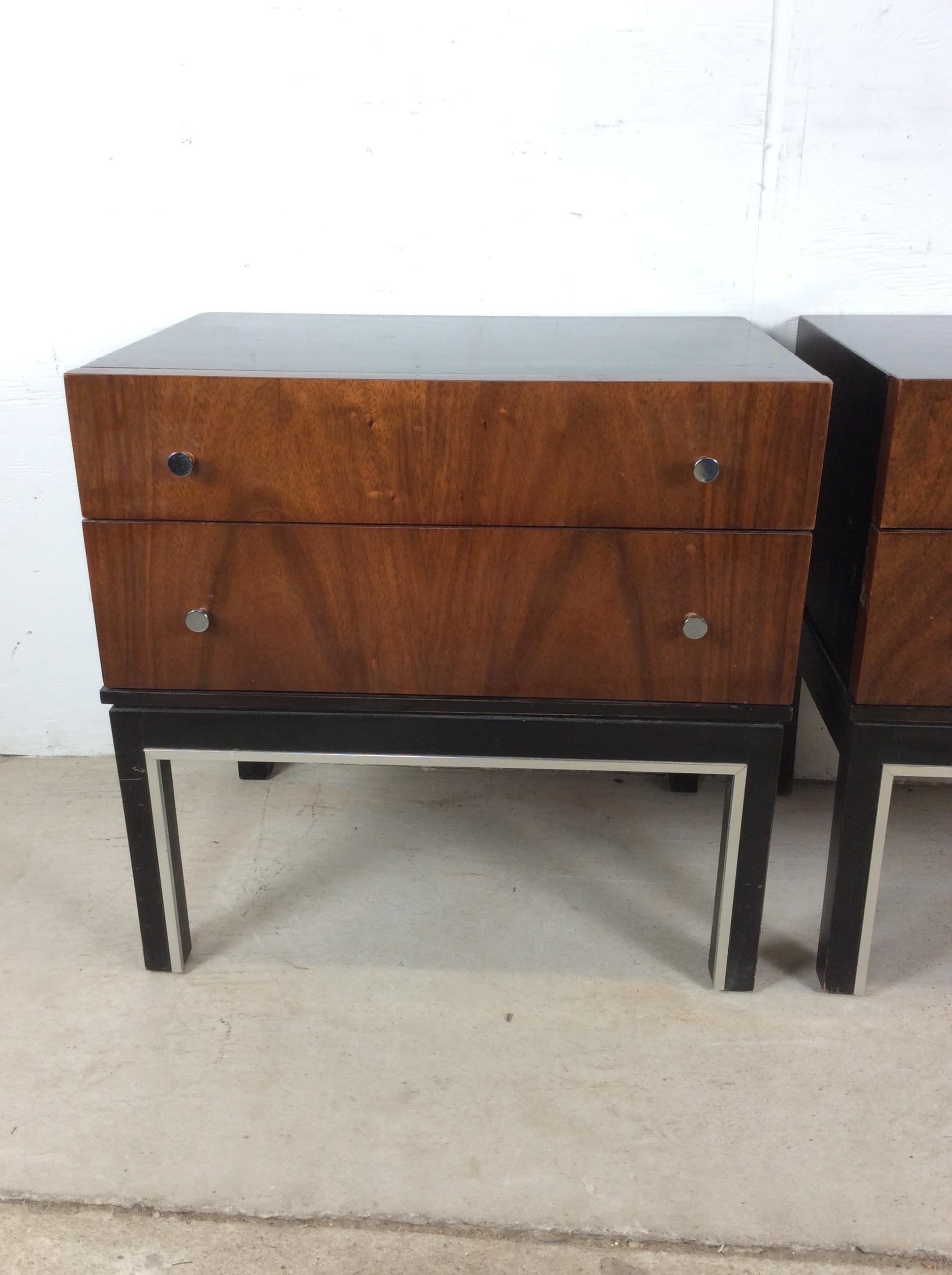 Pair of Mid Century Modern Two Drawer Nightstands with Chrome Accents en vente 3