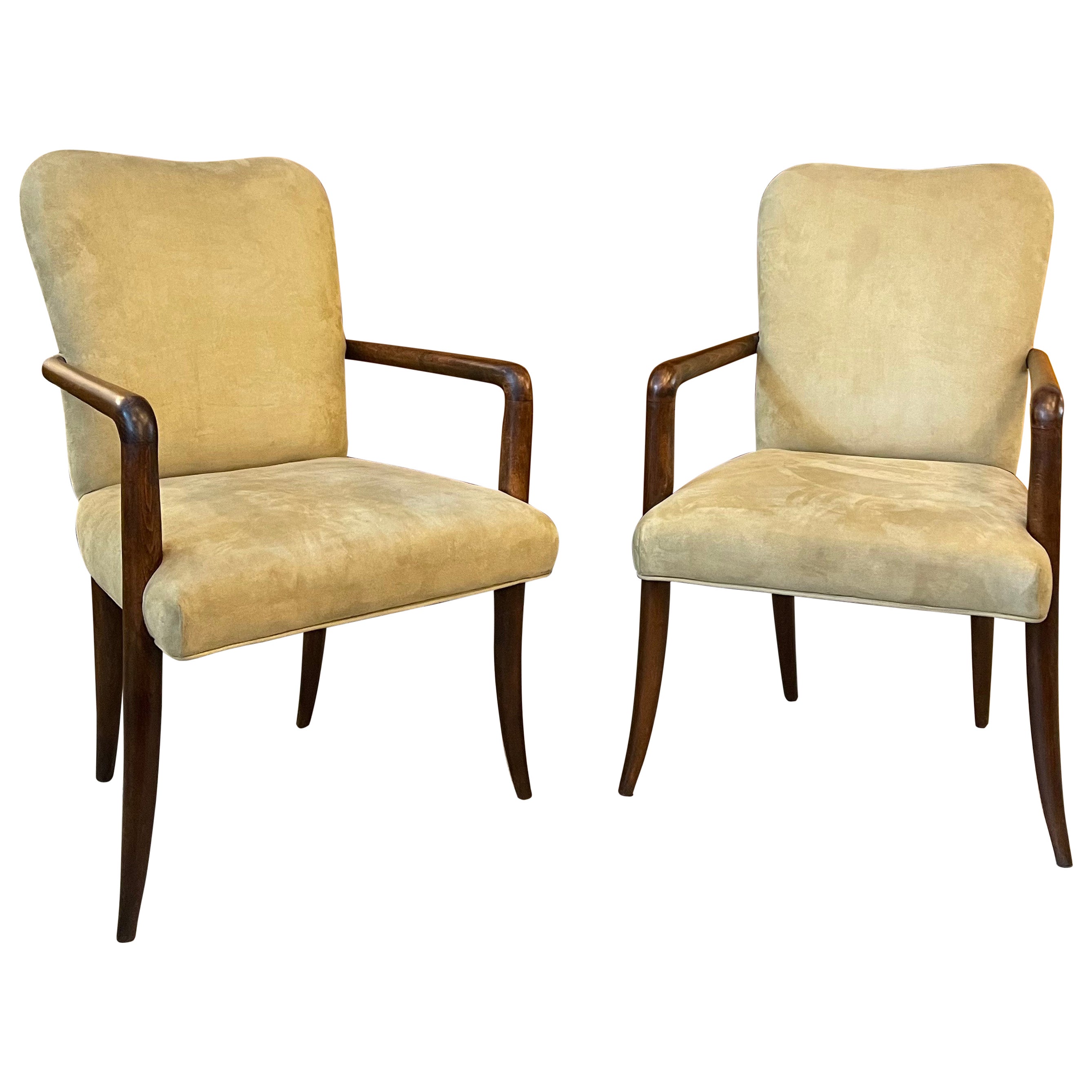 Paire de fauteuils à pieds sabres en UltraSuede et chêne de style mi-siècle moderne