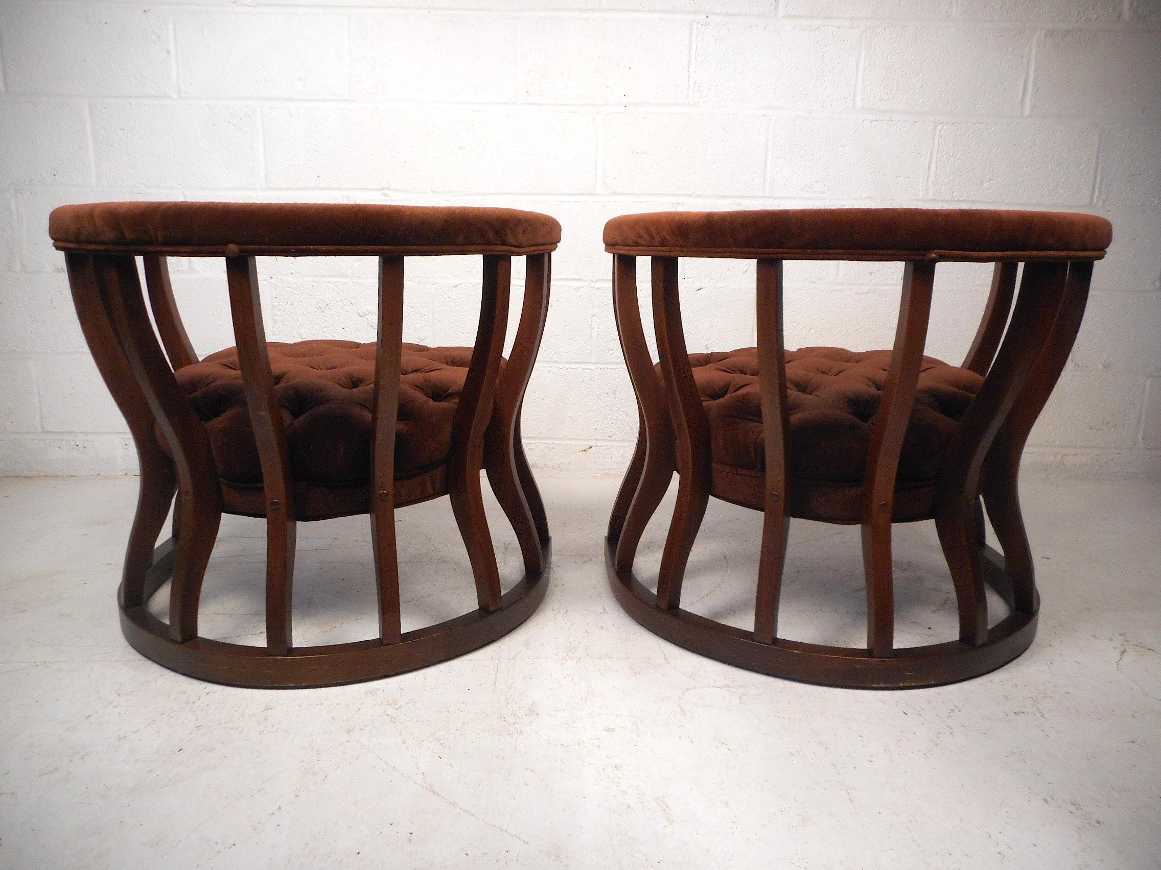 Pair of Mid-Century Modern Upholstered Barrel Back Chairs 4