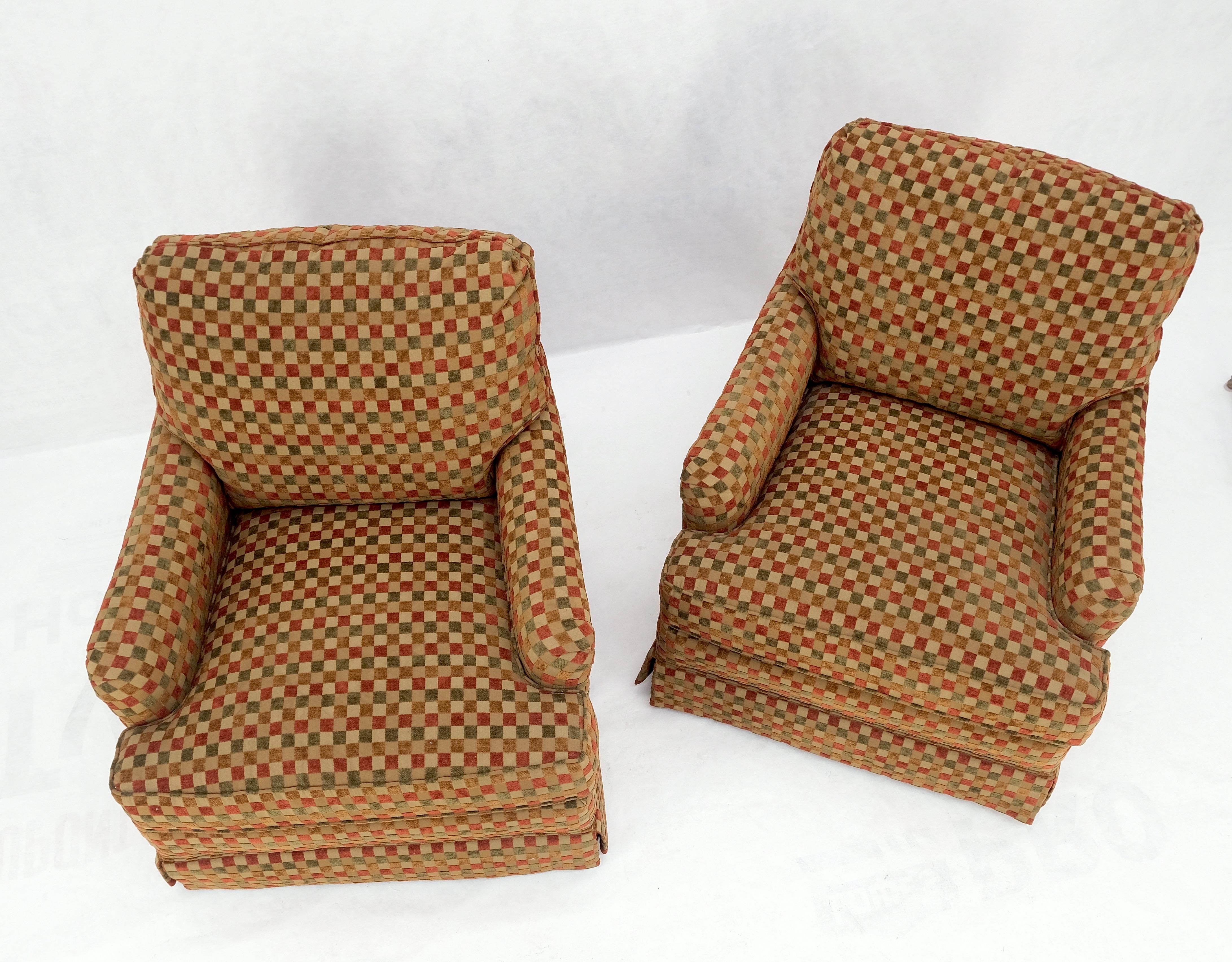 20th Century Pair of Mid-Century Modern Upholstery Fabric Vintage Lounge Chairs Mint!