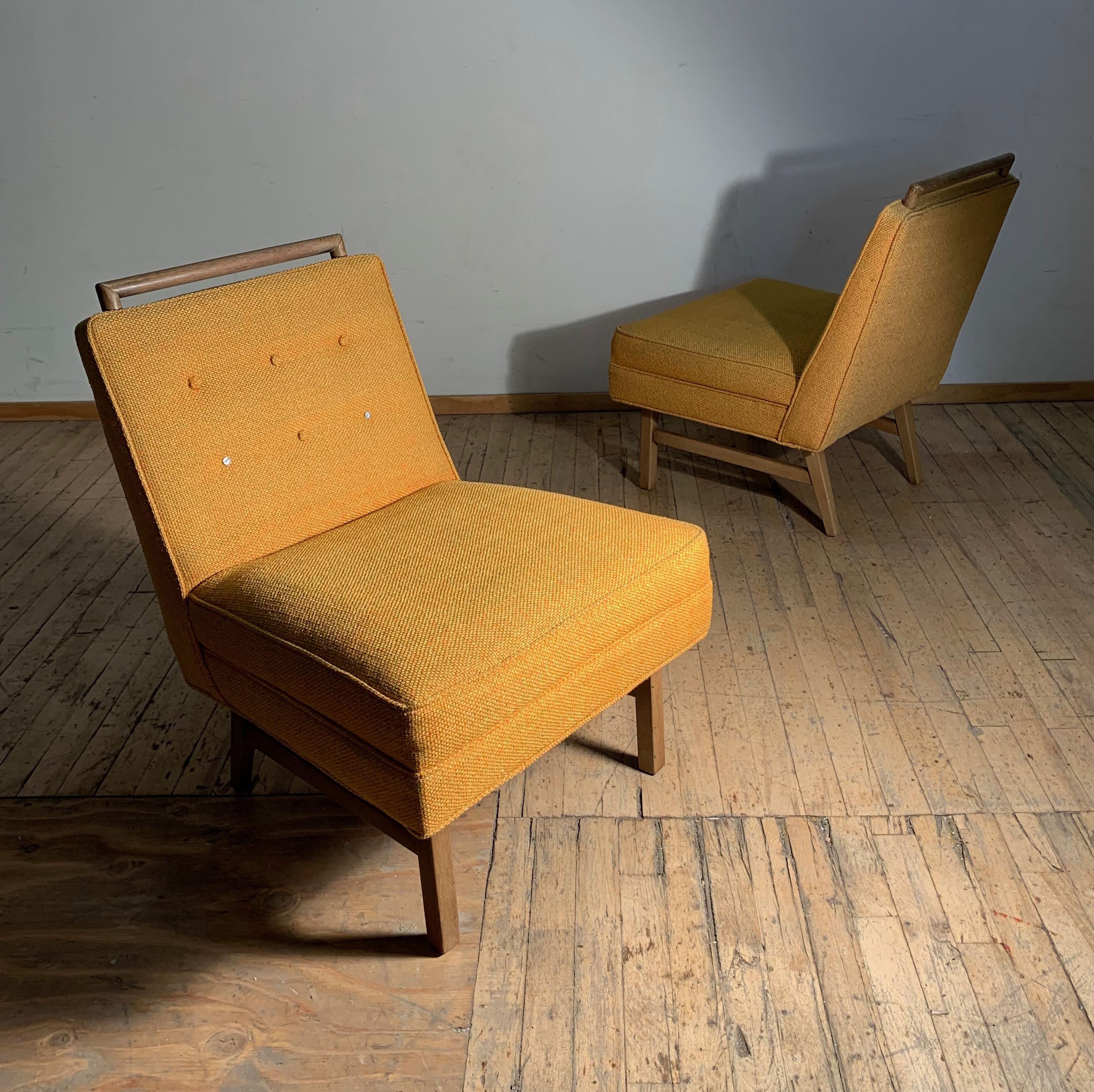 Pair of Mid-Century Modern Vintage Side Chairs 3