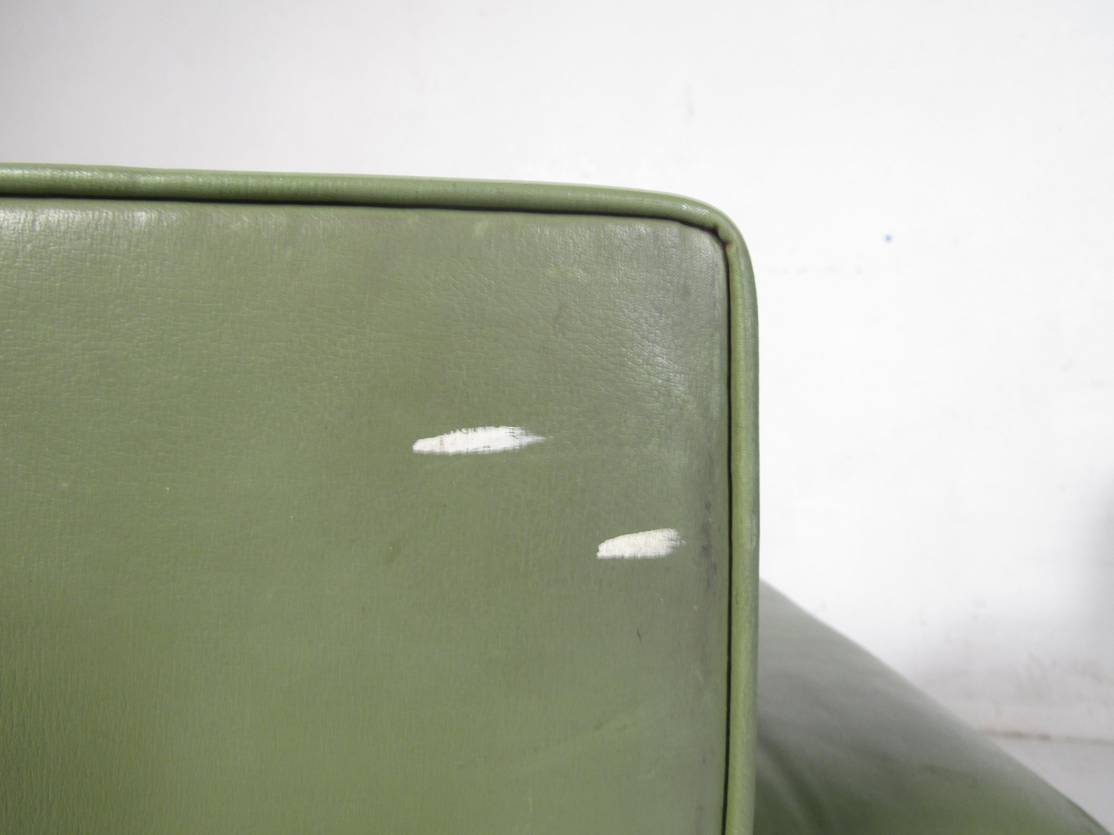 vintage vinyl chair
