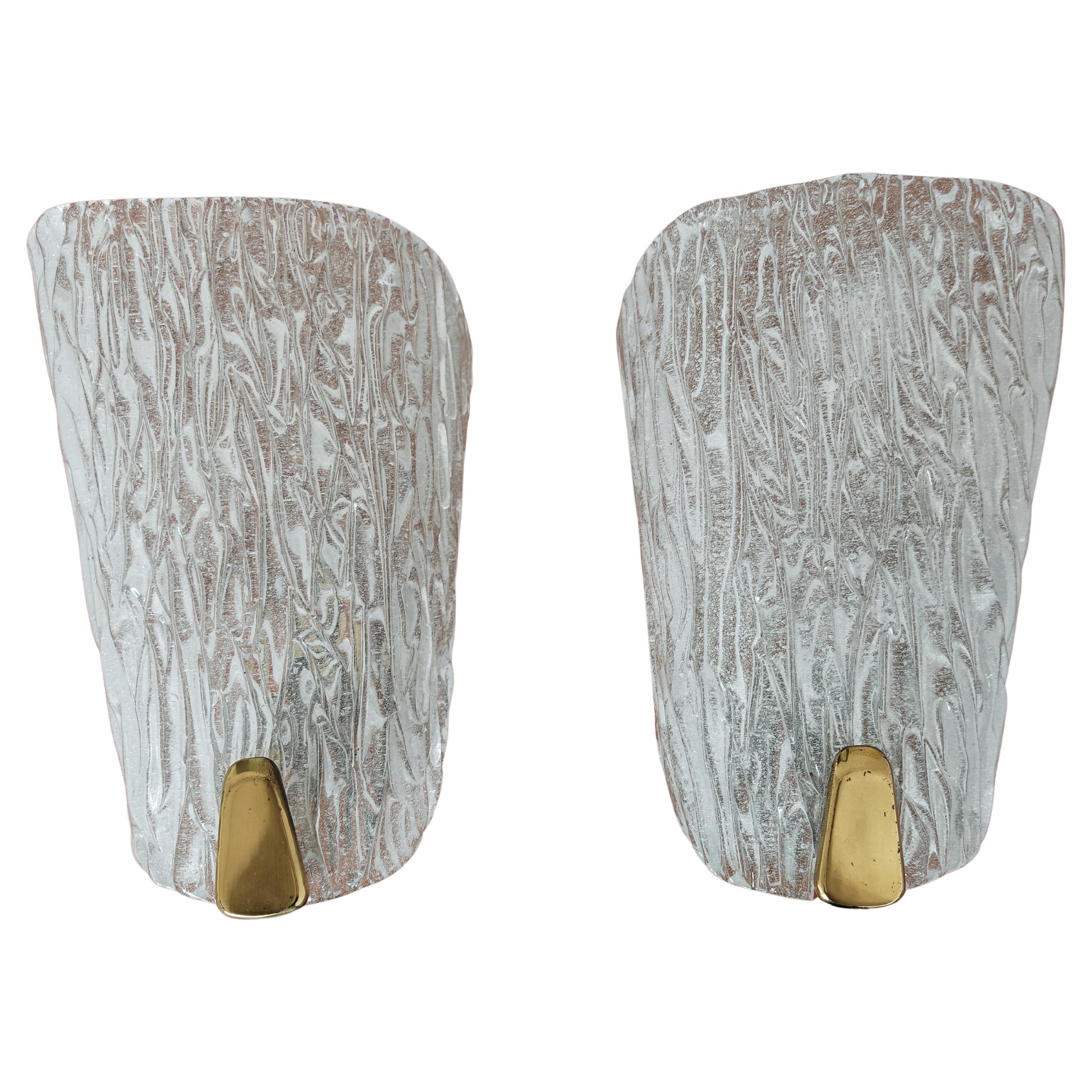 Pareja de apliques o candelabros modernos de mediados de siglo de J.T. Kalmar, Austria Años 60